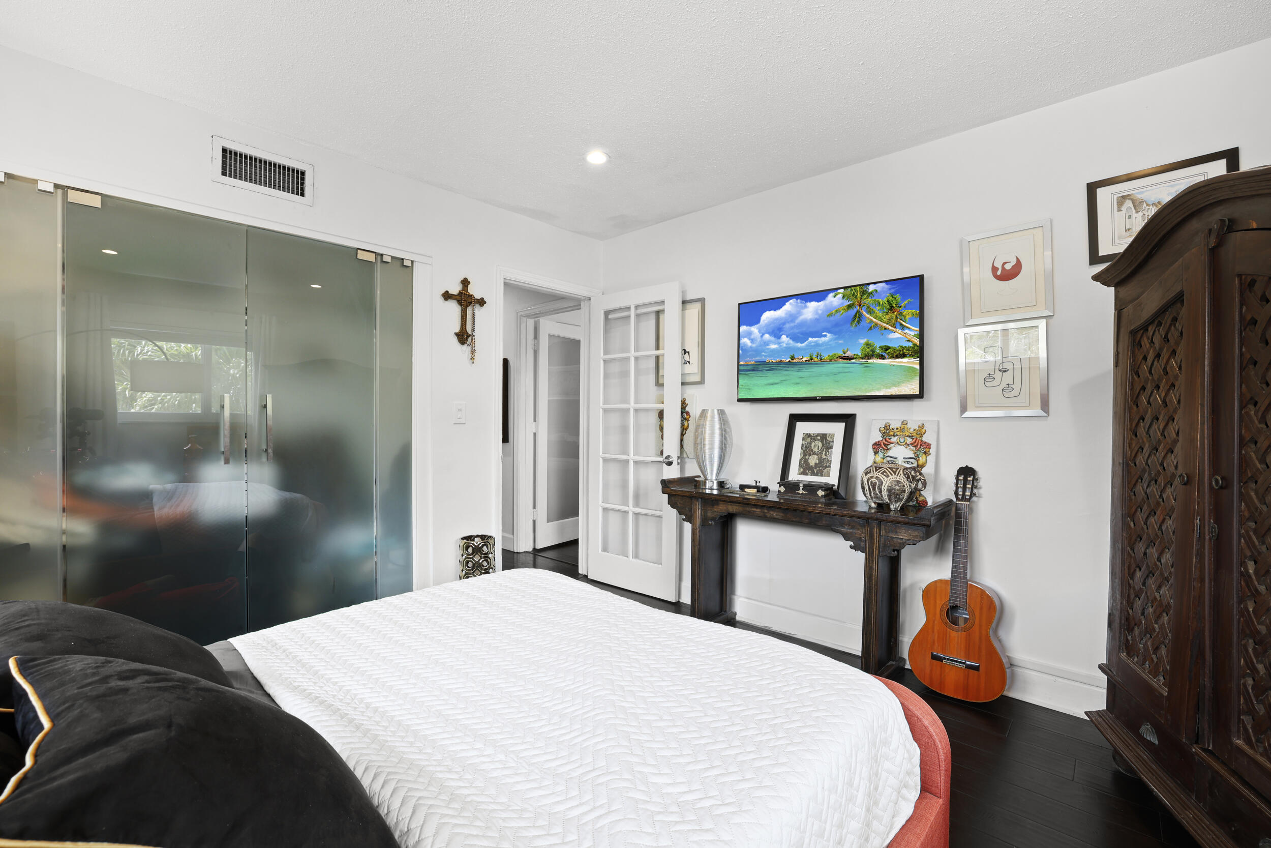 7 Middlesex Drive Property Photo 32