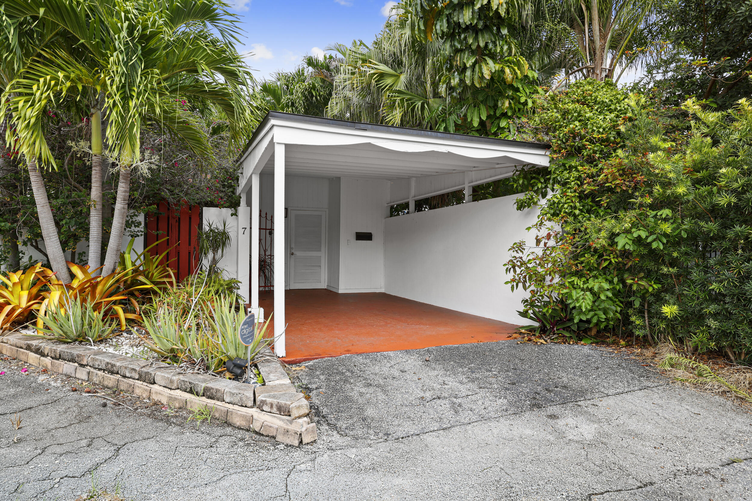 7 Middlesex Drive Property Photo 36