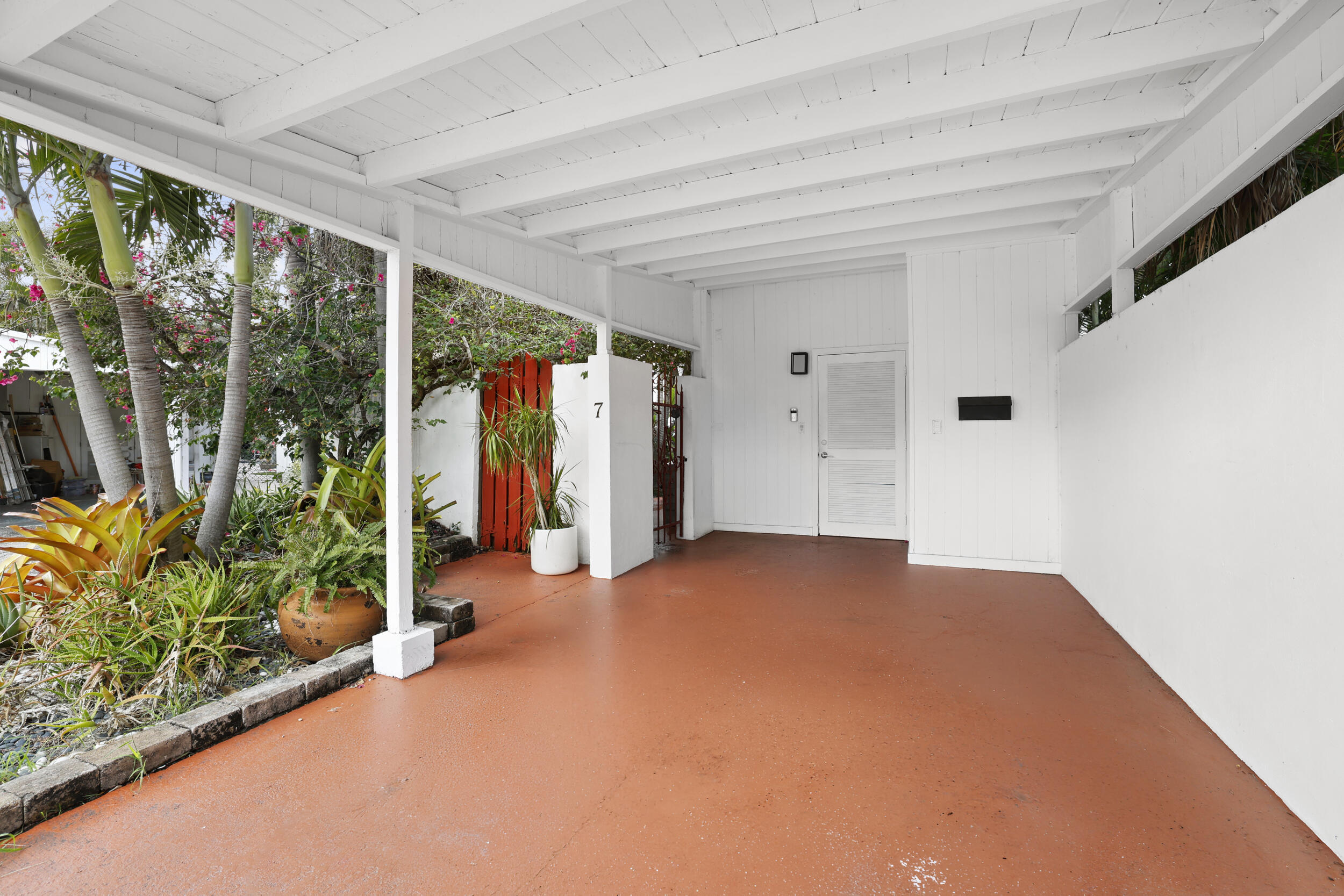 7 Middlesex Drive Property Photo 38