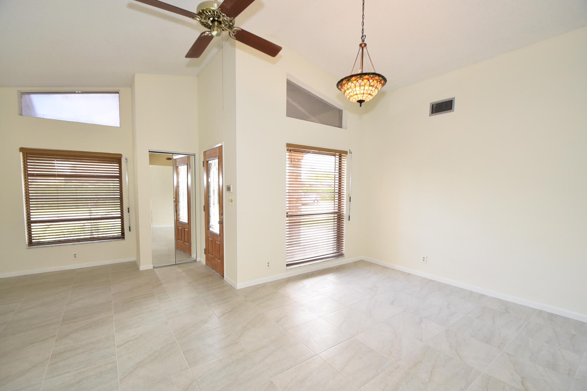 21518 Summertrace Circle Property Photo 7