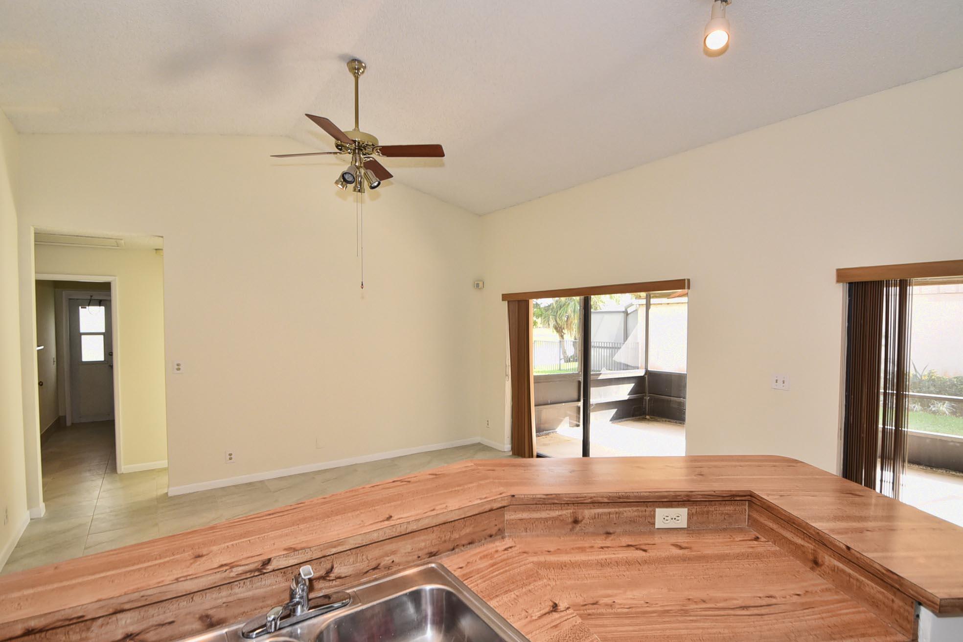 21518 Summertrace Circle Property Photo 10