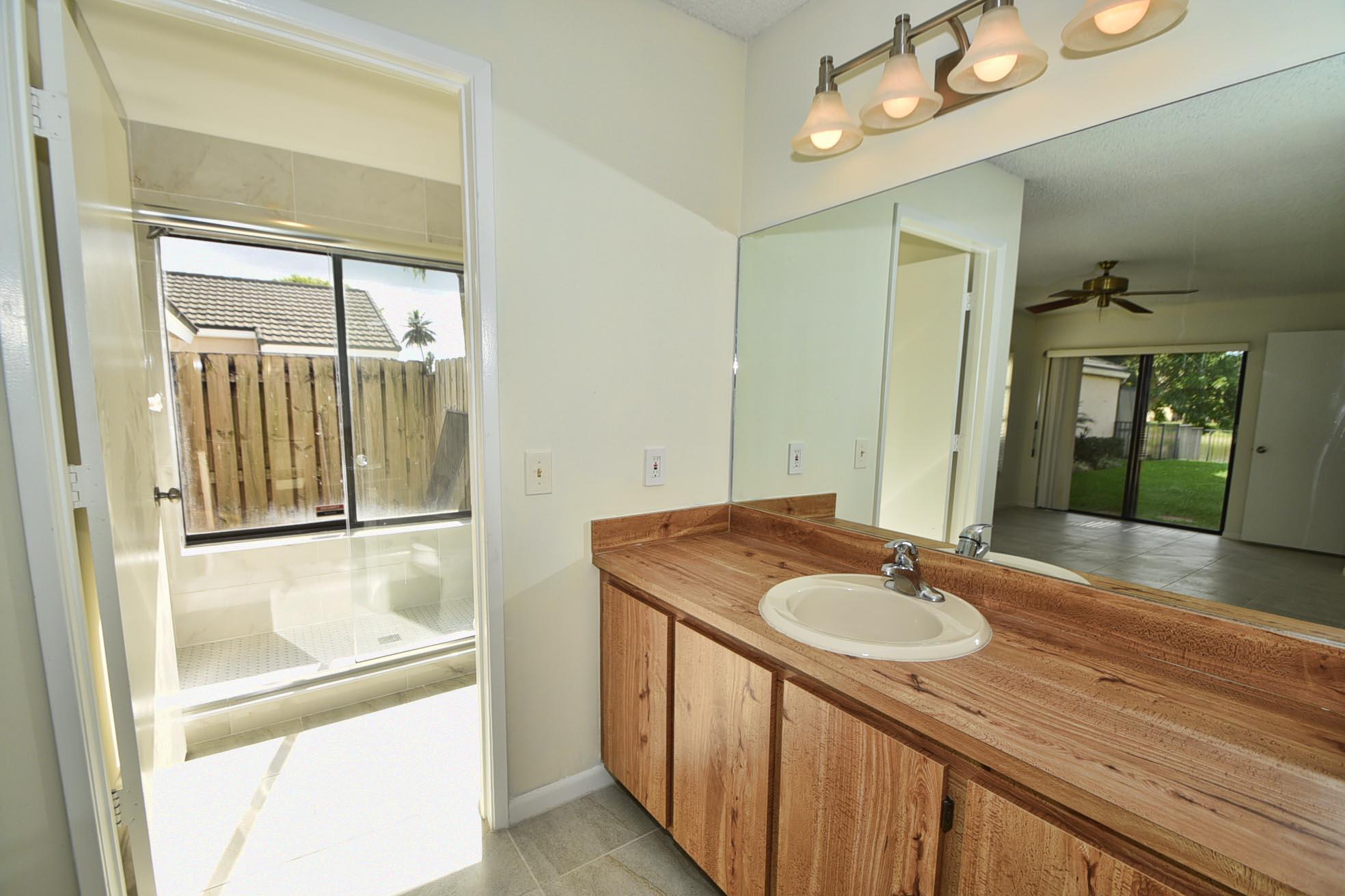 21518 Summertrace Circle Property Photo 17