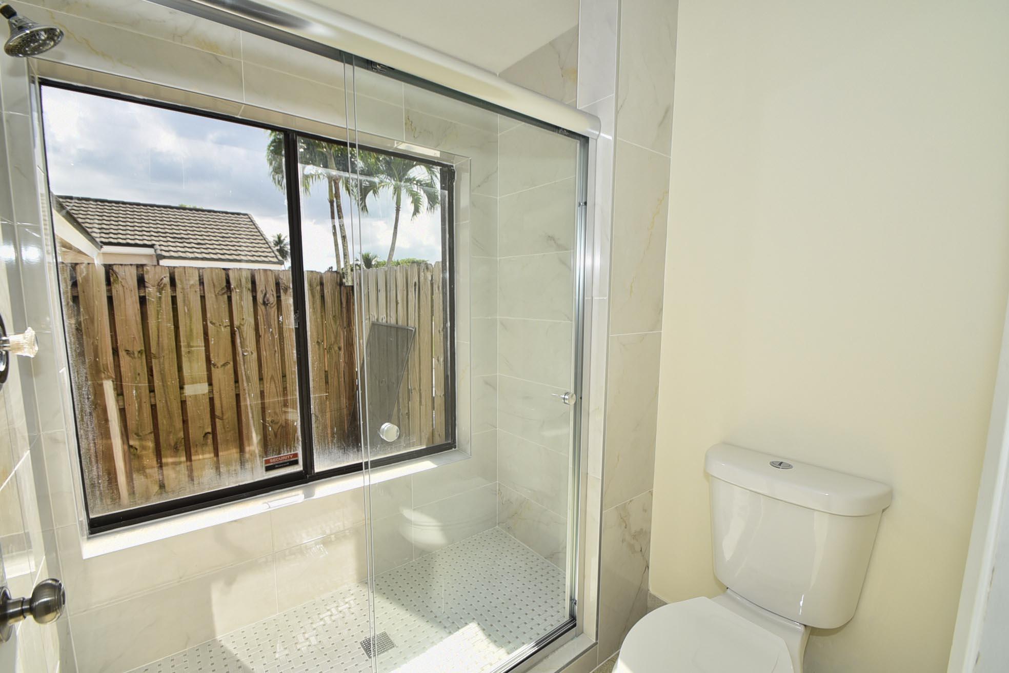 21518 Summertrace Circle Property Photo 18