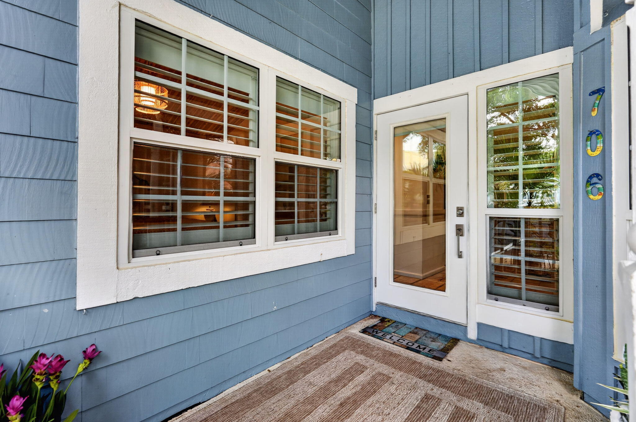 706 Ocean Dunes Circle Property Photo 3