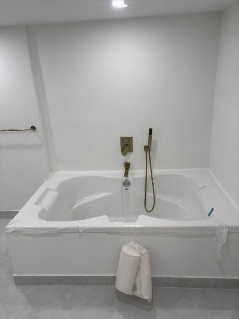 1865 S Ocean Drive 17 N Property Photo 10