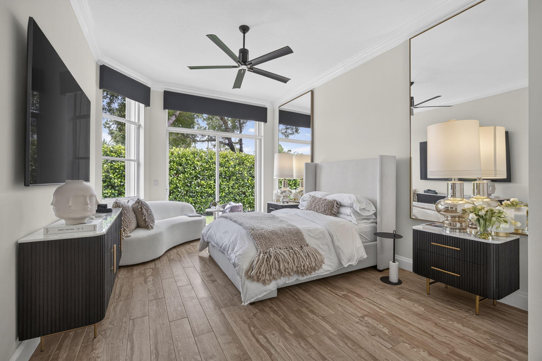 9469 Via Elegante Property Photo 19