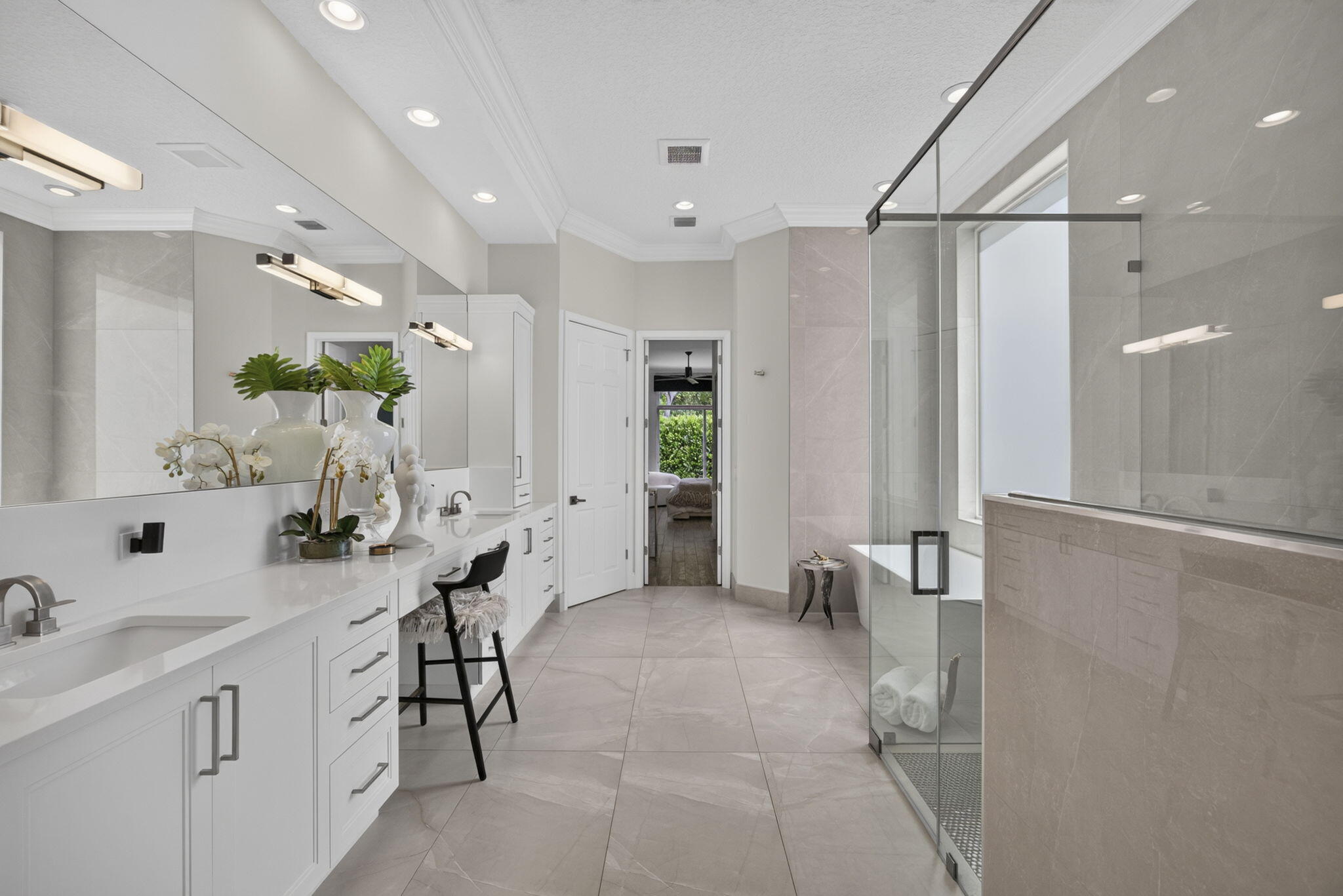 9469 Via Elegante Property Photo 24