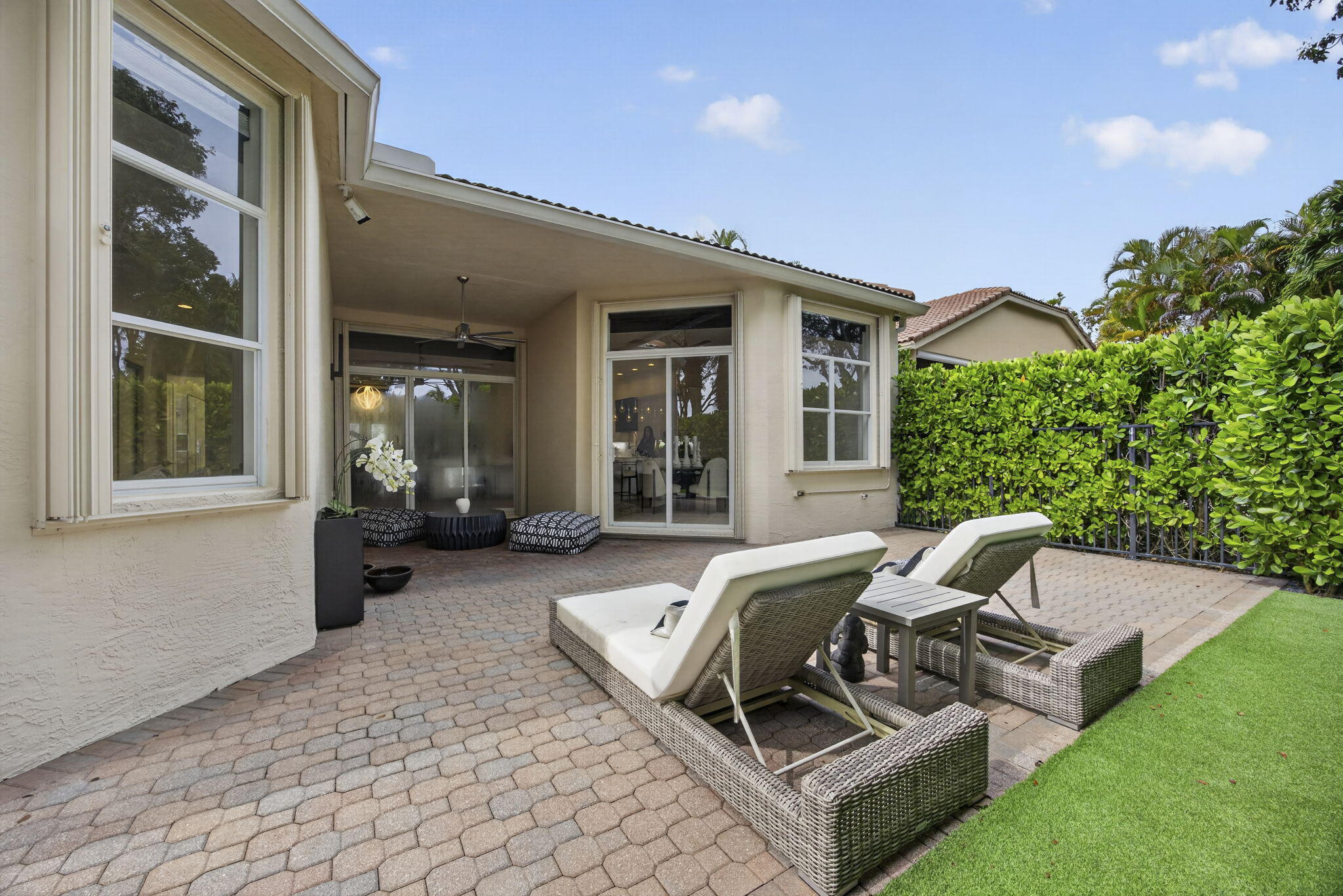 9469 Via Elegante Property Photo 38