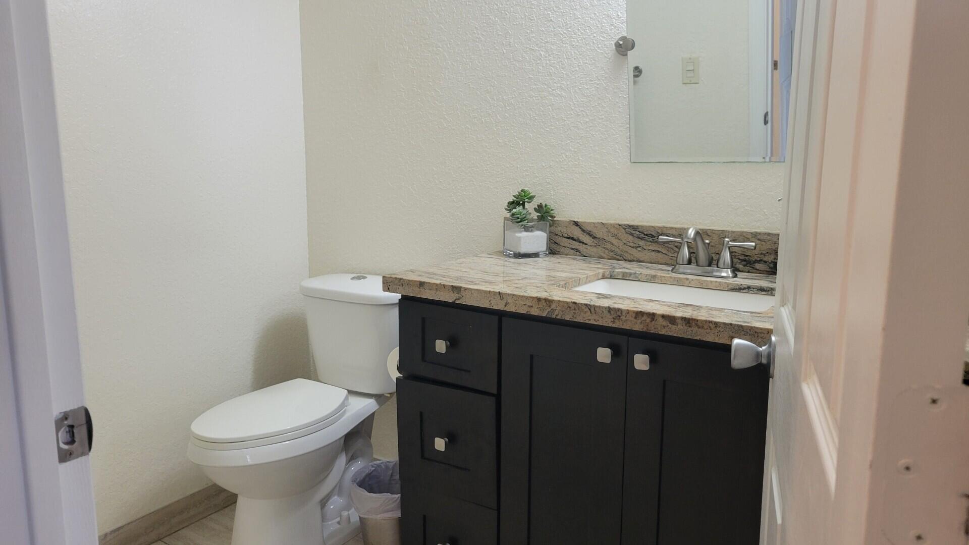 6920 W Sample Road Property Photo 26