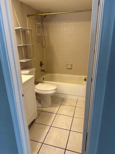 1004 Twin Lakes Drive Property Photo 8