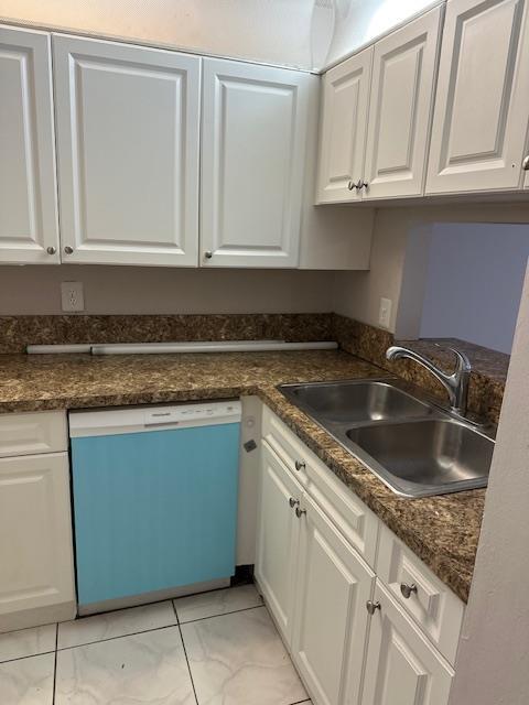 1004 Twin Lakes Drive Property Photo 17