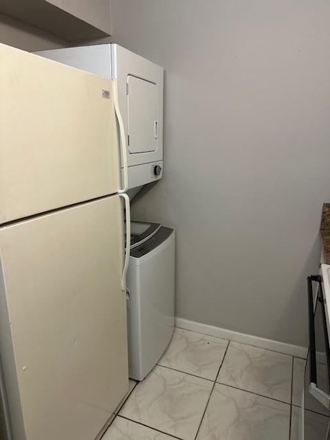 1004 Twin Lakes Drive Property Photo 19