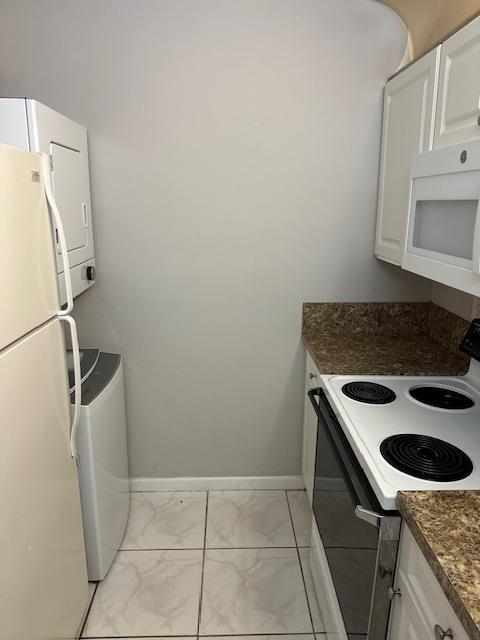 1004 Twin Lakes Drive Property Photo 40