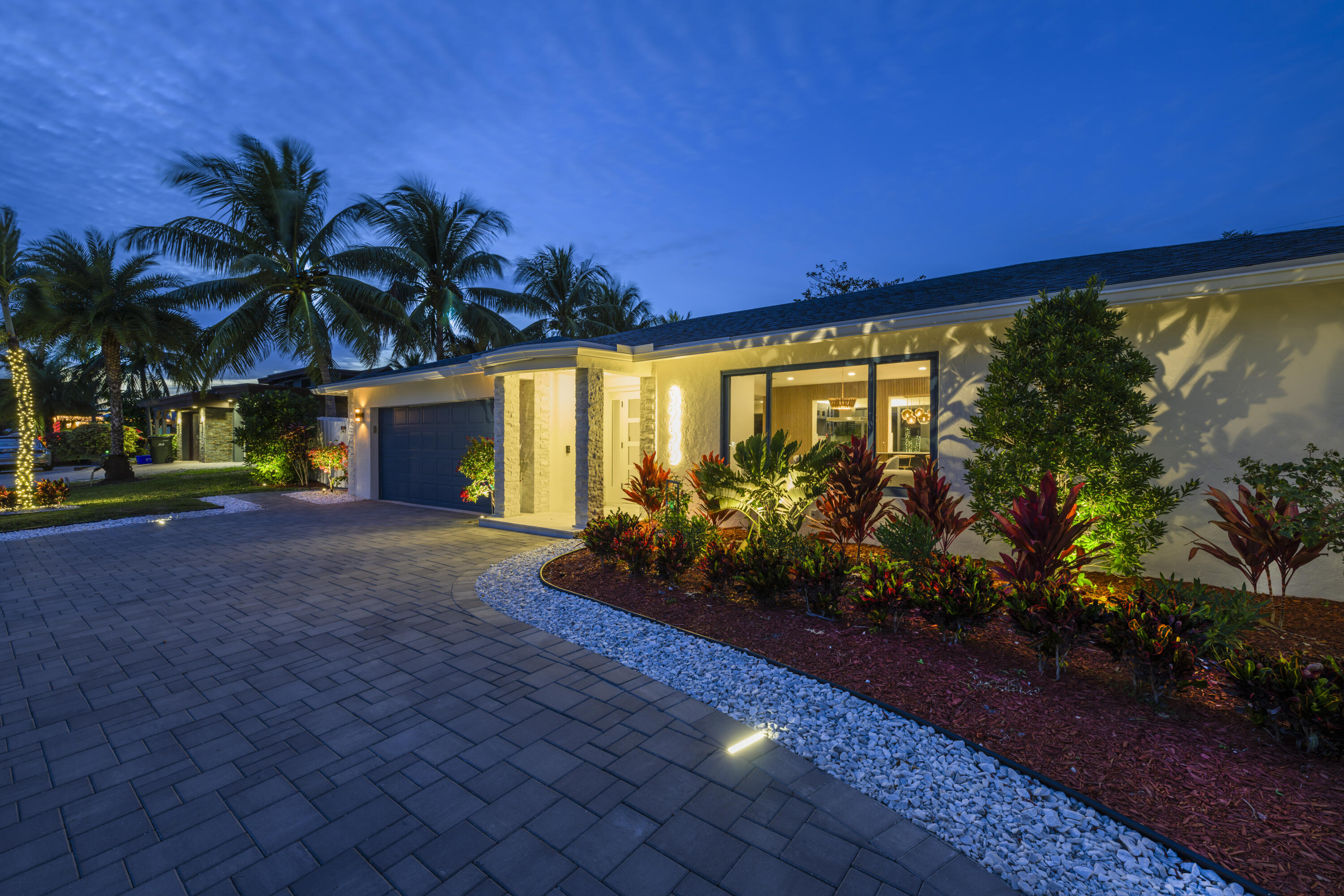 3255 Lakeview Boulevard Property Photo 10