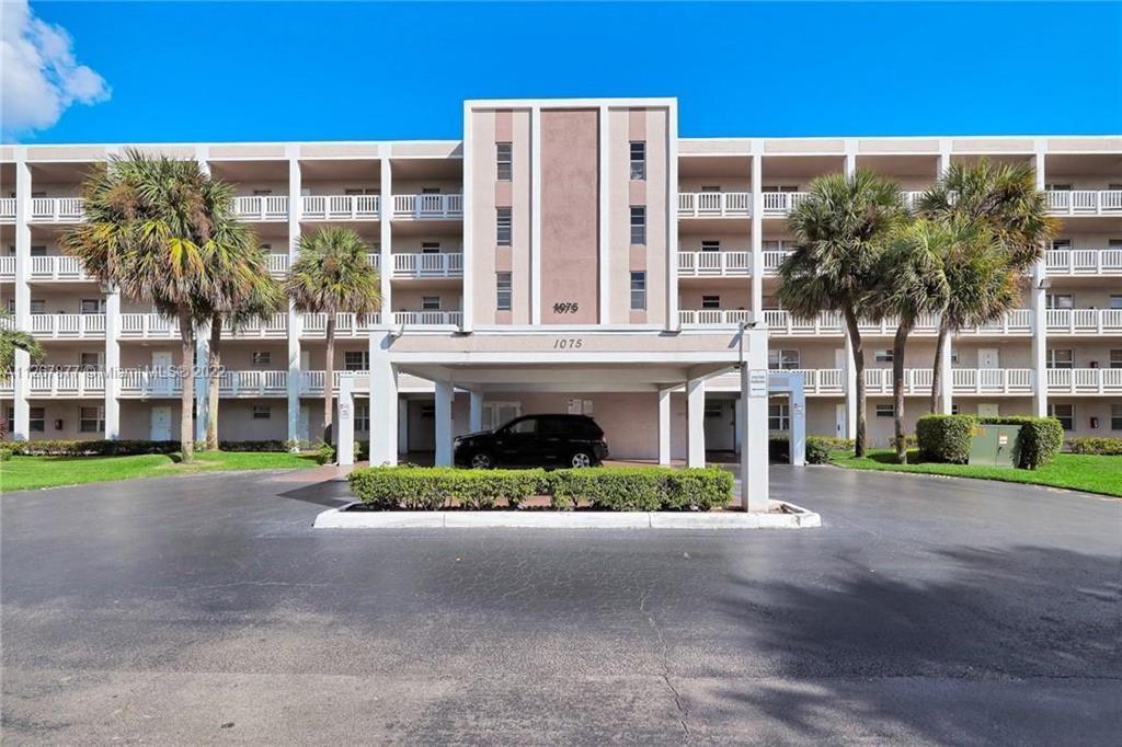 1075 Riverside Drive 303 Property Photo 1