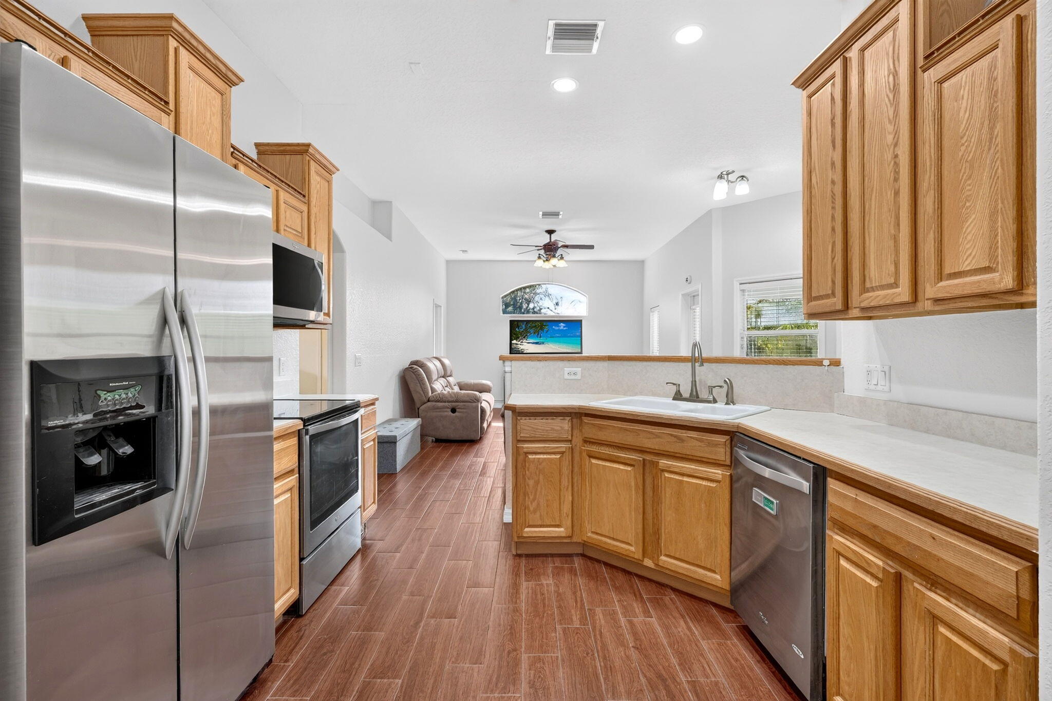 3913 58th Circle Property Photo 8