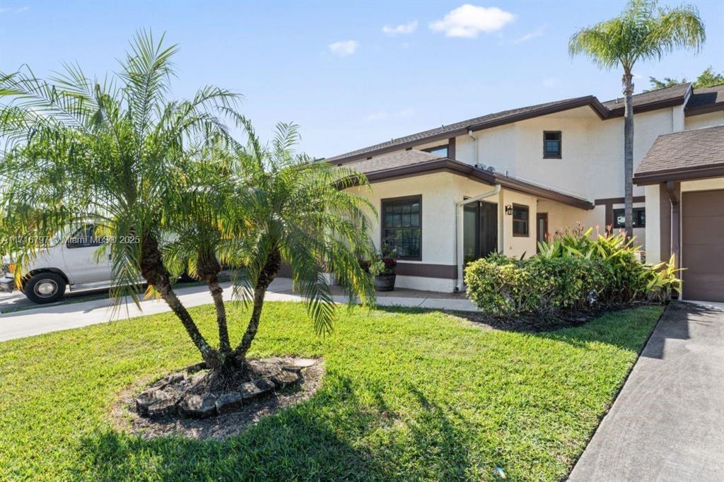 20929 Boca Ridge Drive W Property Photo 1