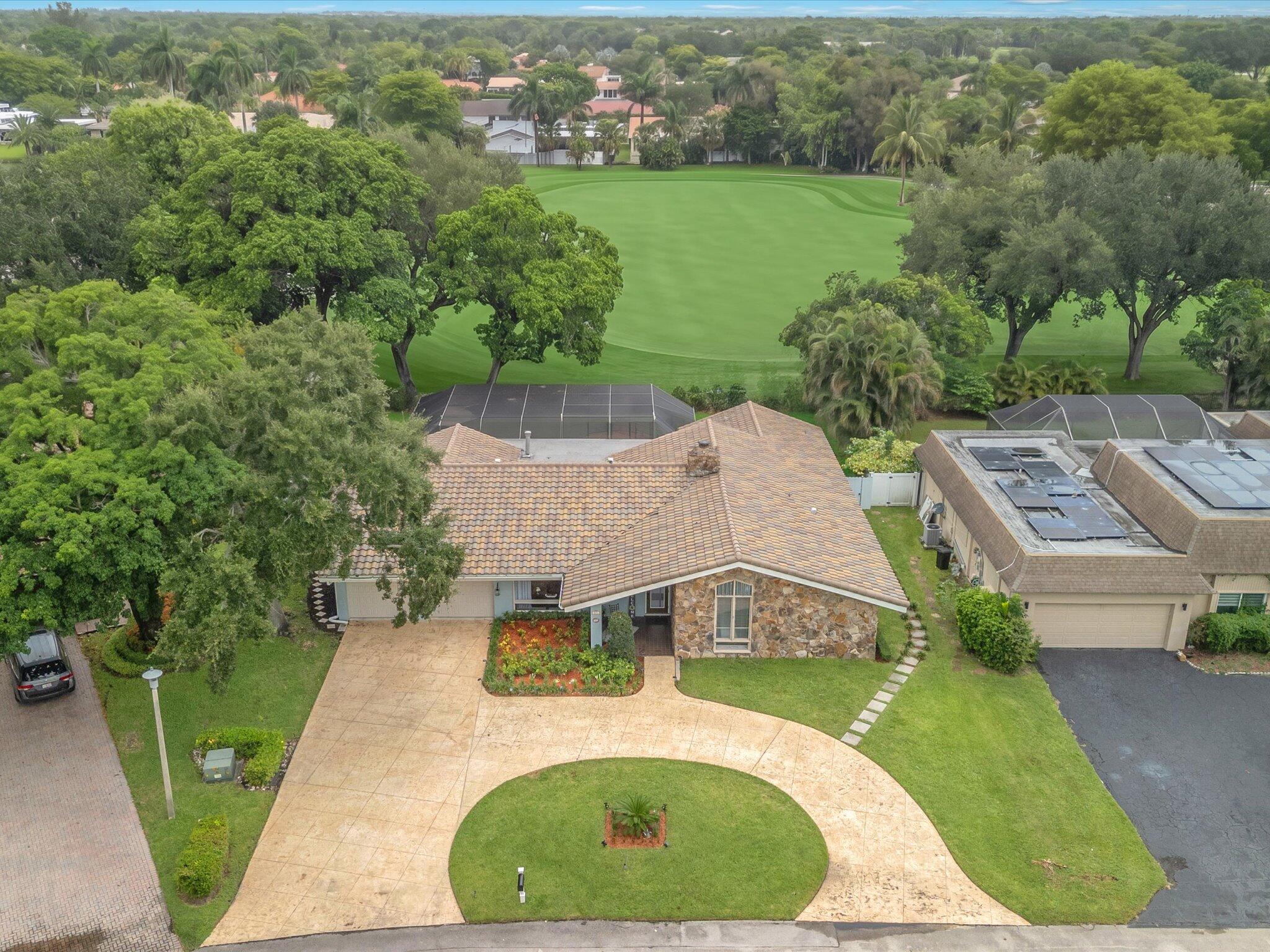 9651 Conch Shell Manor Property Photo 1