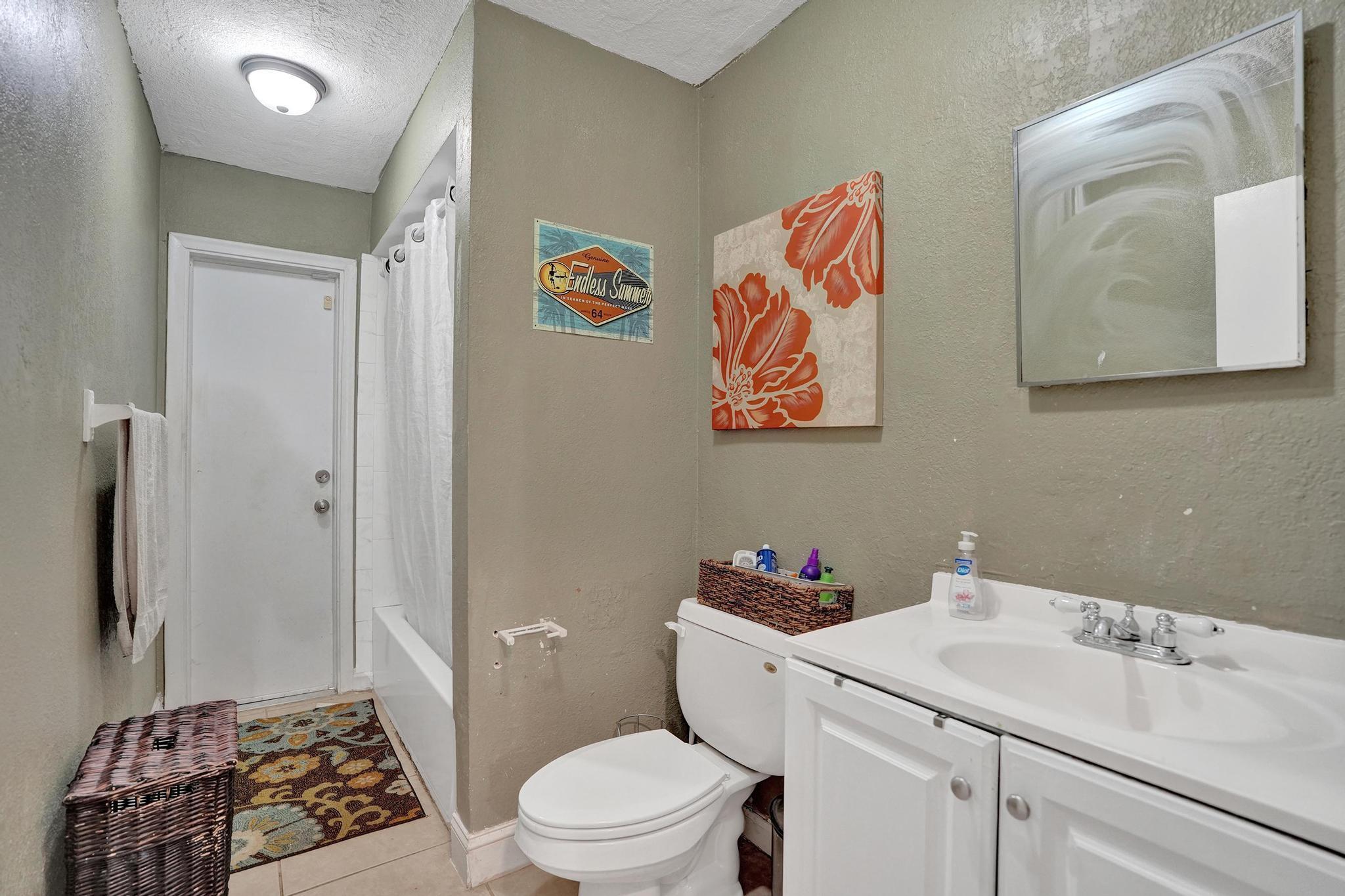 2161 Nw 84th Way Property Photo 25