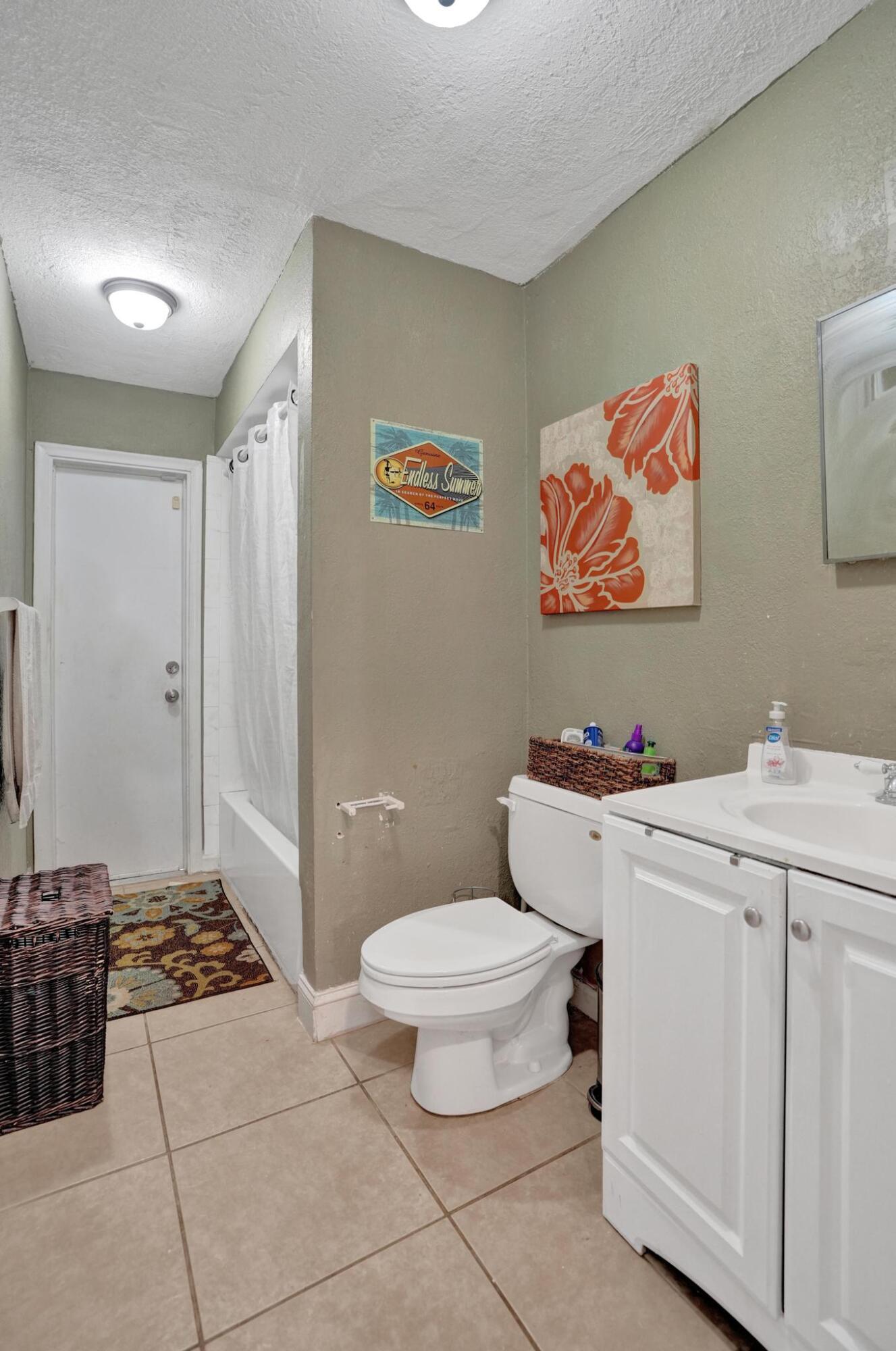 2161 Nw 84th Way Property Photo 26