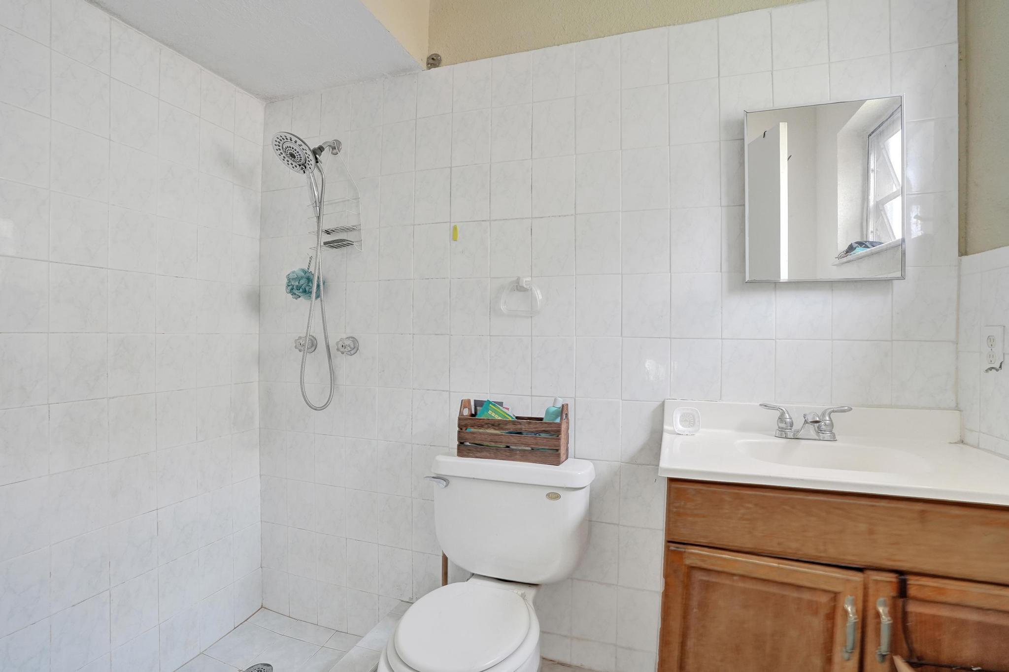 2161 Nw 84th Way Property Photo 32