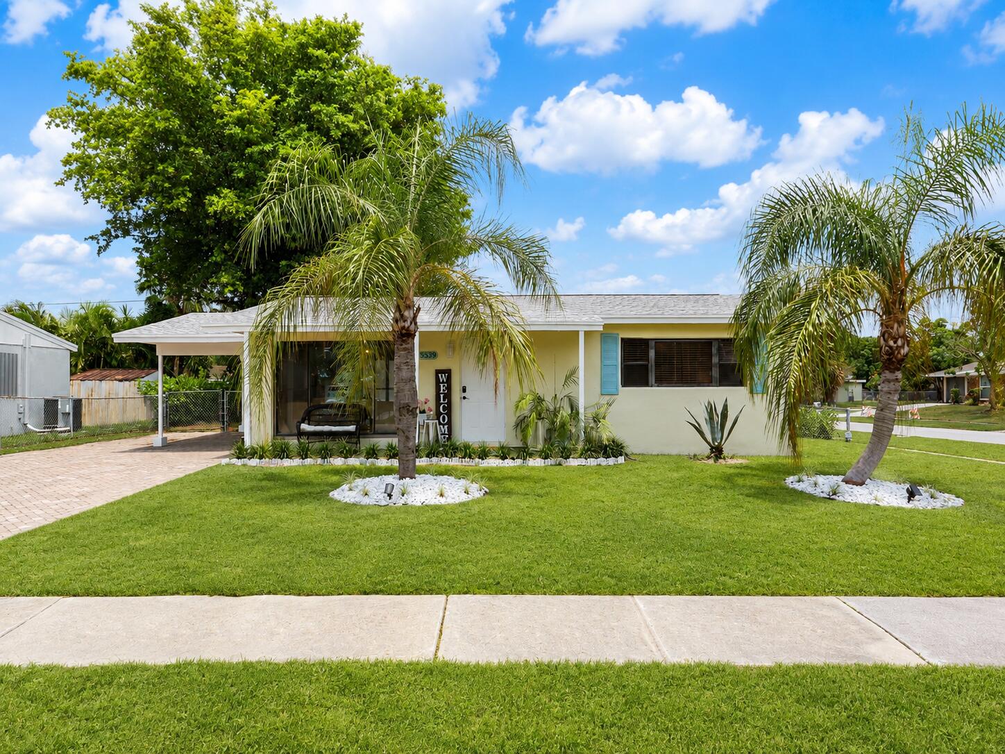 3539 Everglades Road Property Photo 1