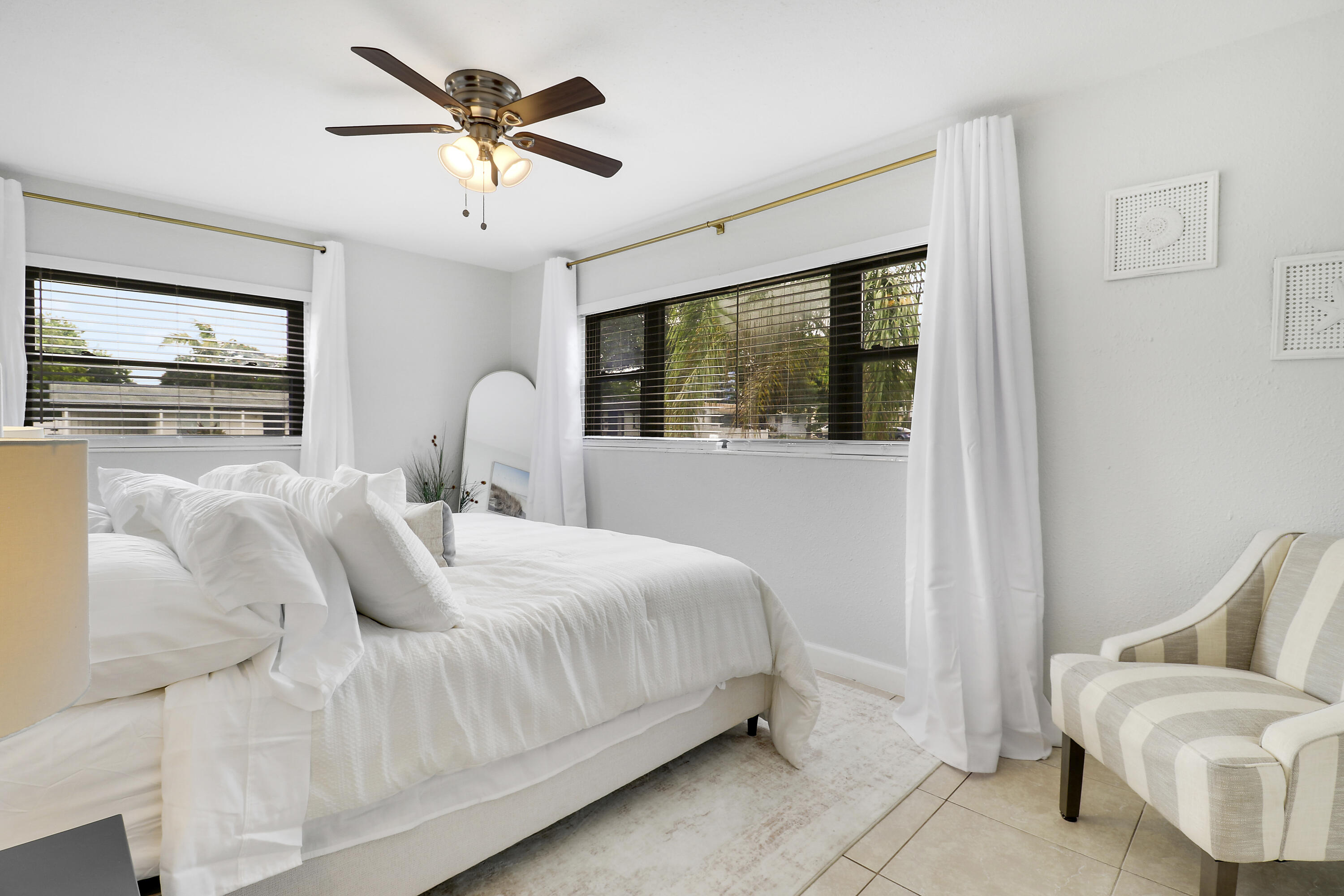 3539 Everglades Road Property Photo 6