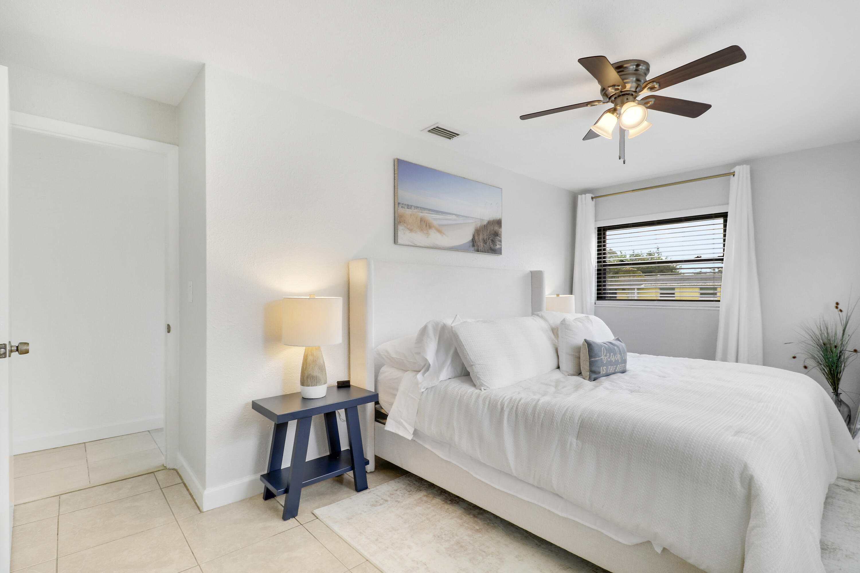 3539 Everglades Road Property Photo 7