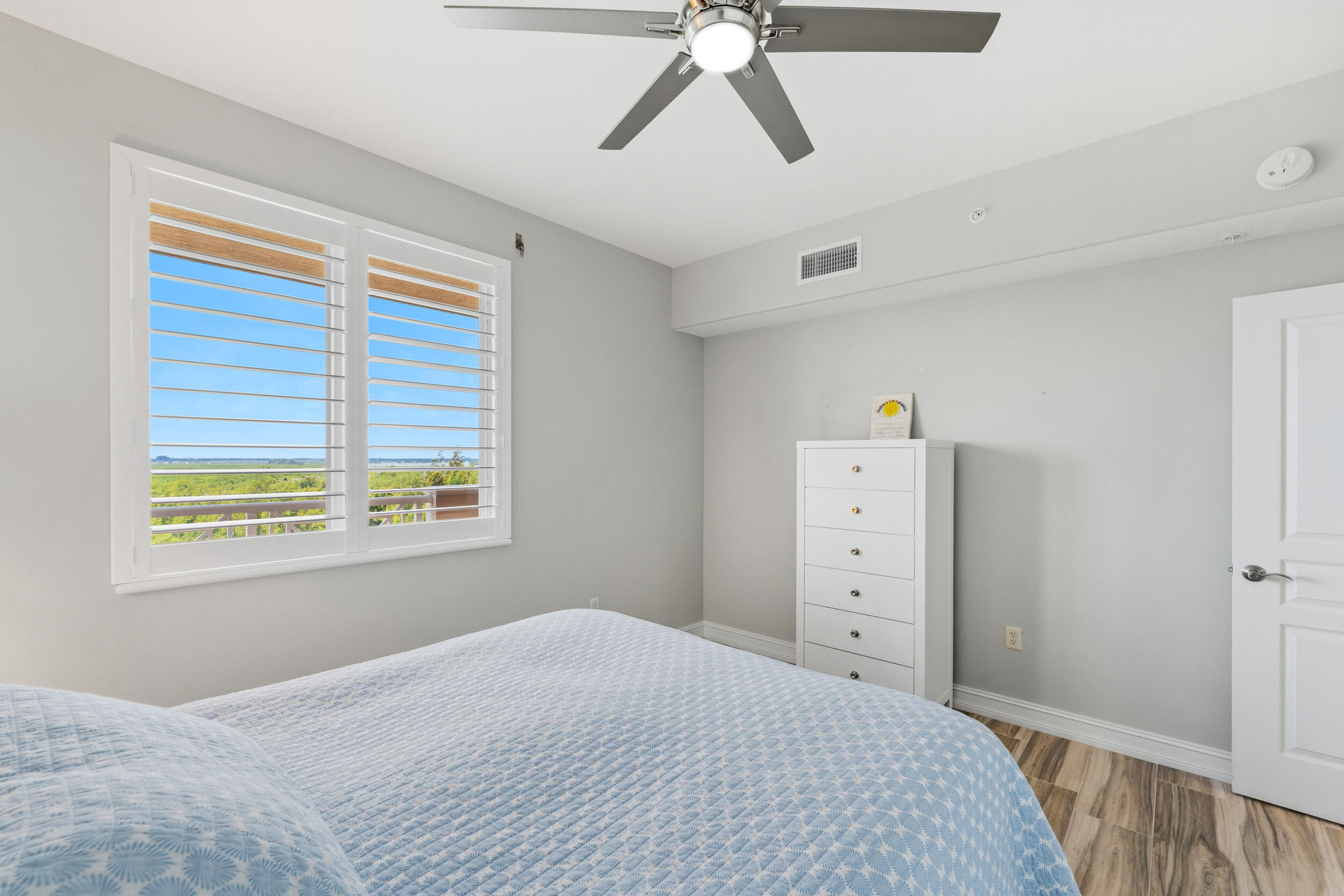 4160 N Highway A1a 1002 Property Photo 25