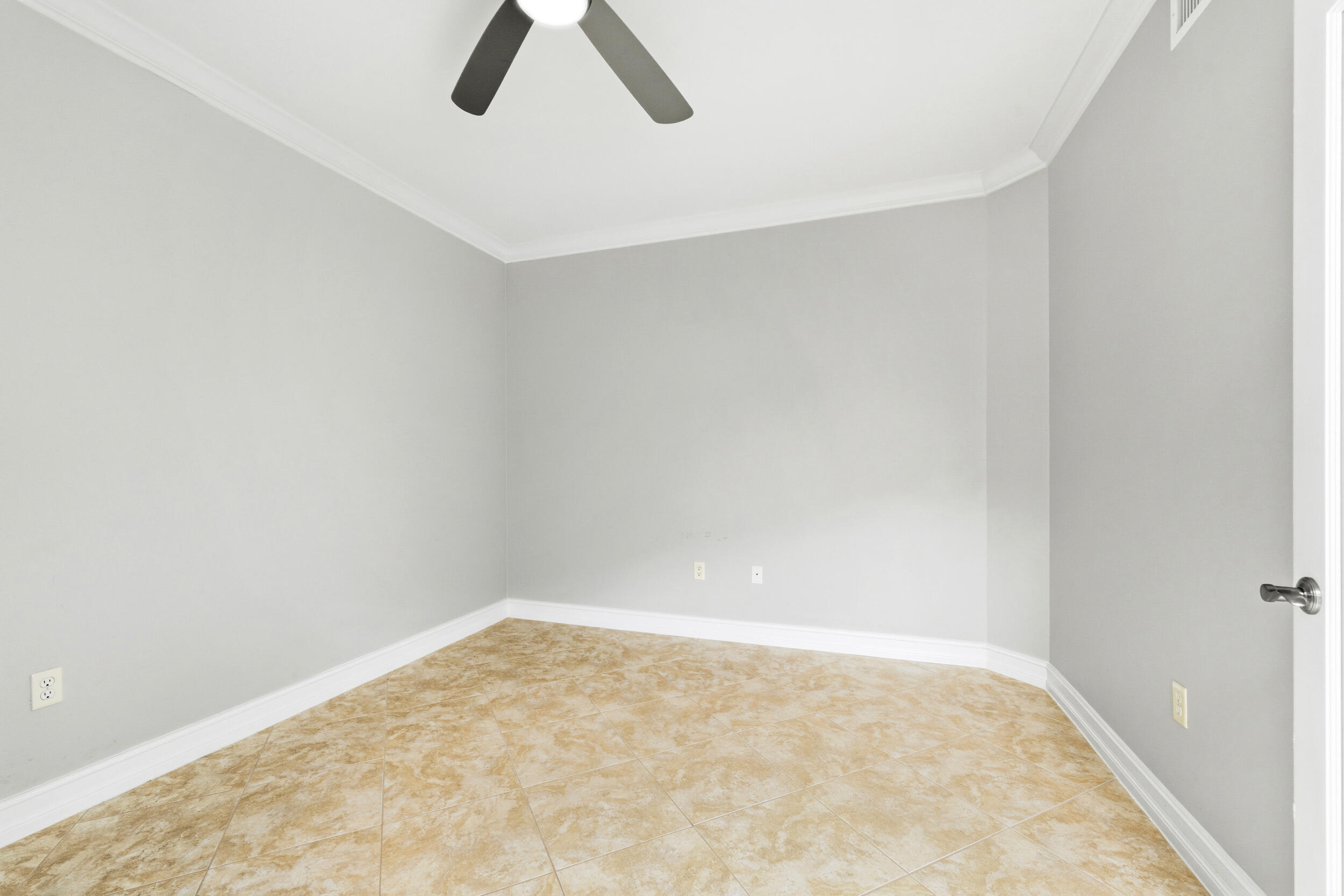 4160 N Highway A1a 1002 Property Photo 28