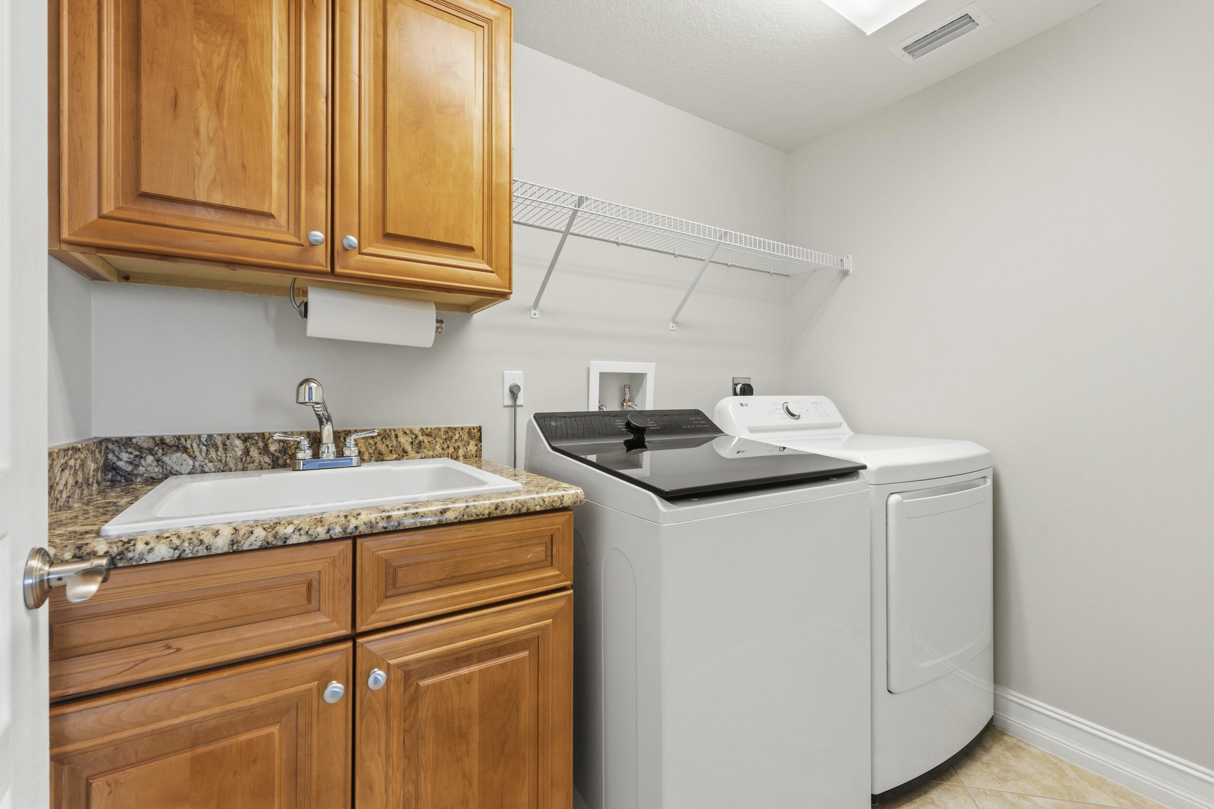 4160 N Highway A1a 1002 Property Photo 32