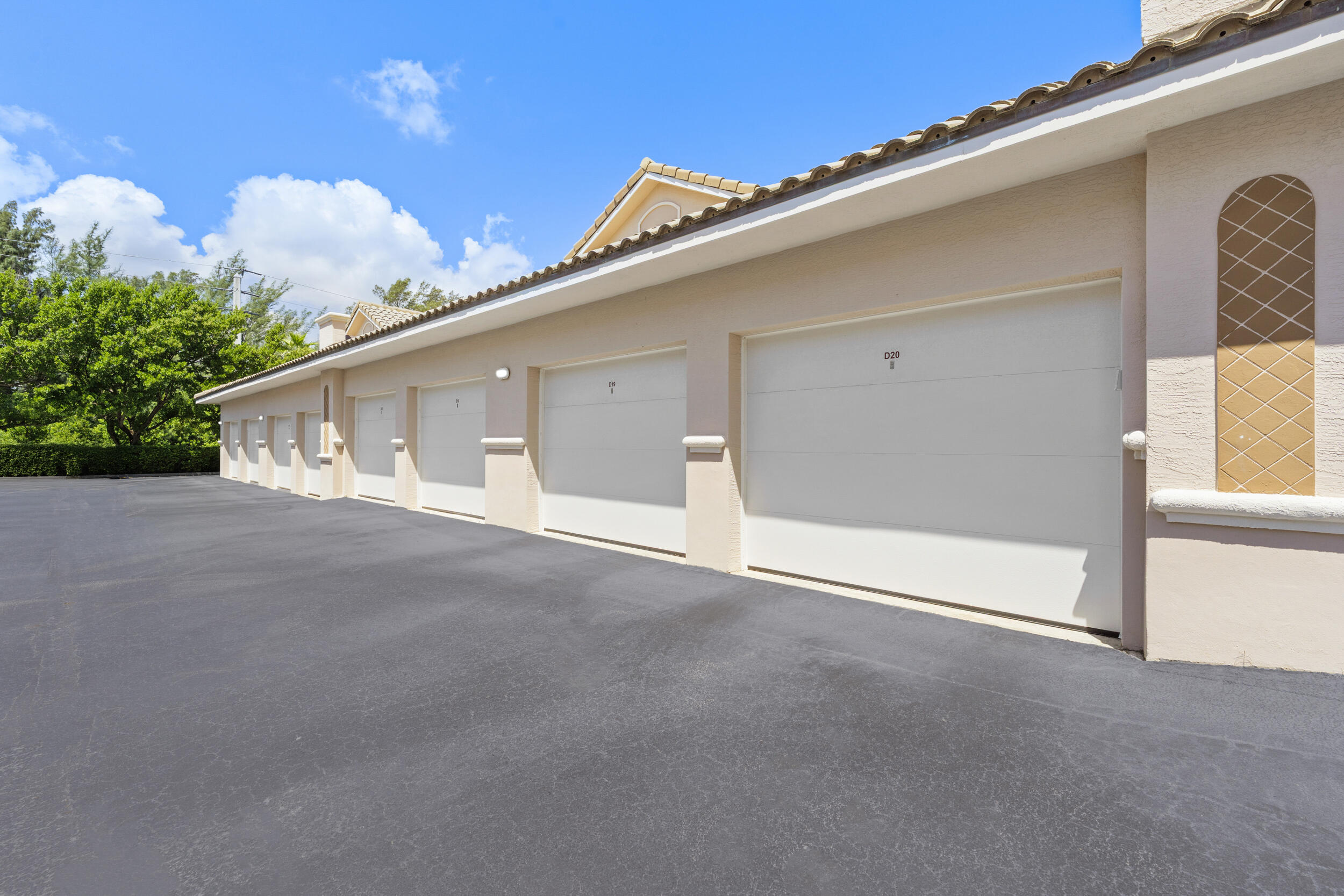 4160 N Highway A1a 1002 Property Photo 33