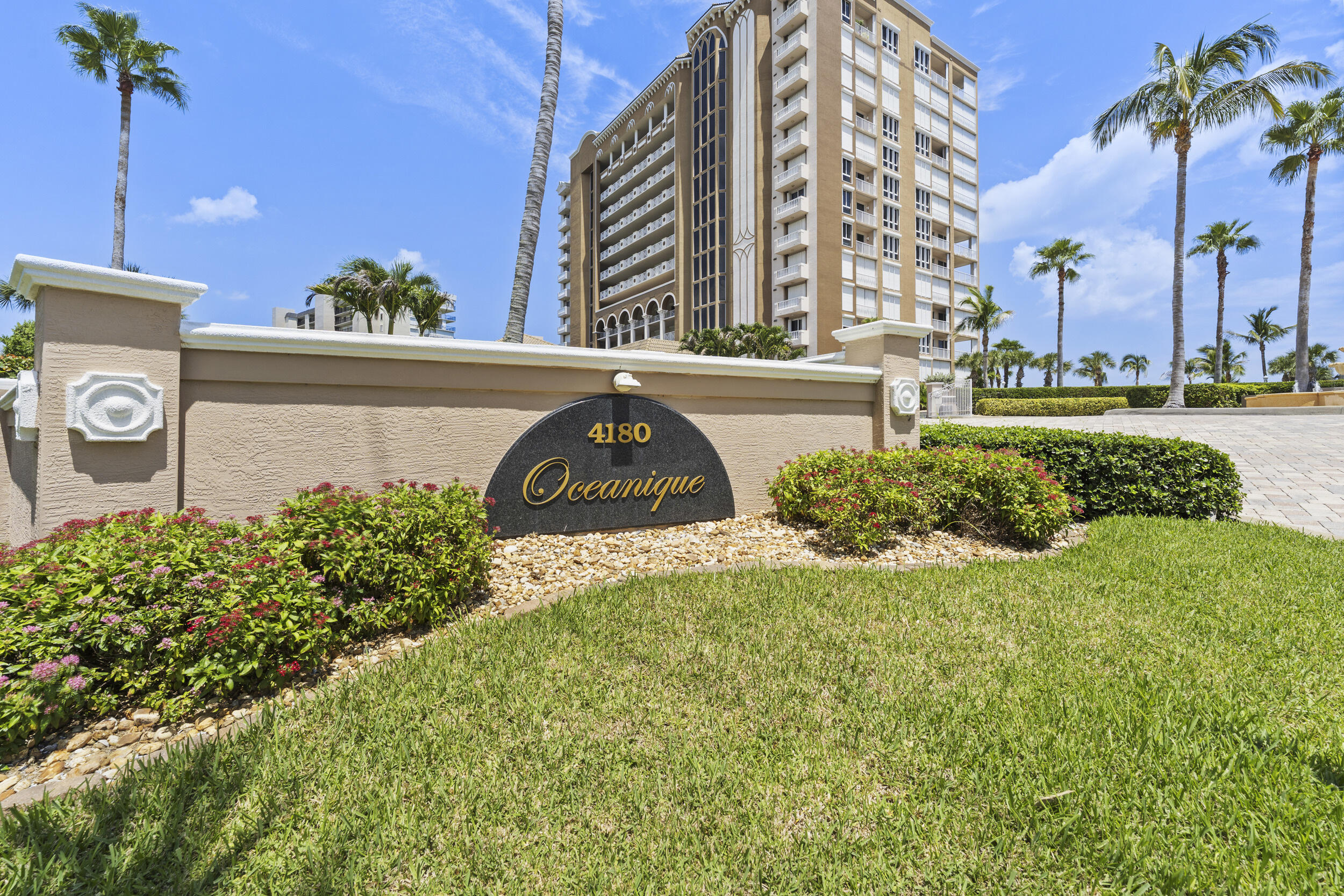 4160 N Highway A1a 1002 Property Photo 39