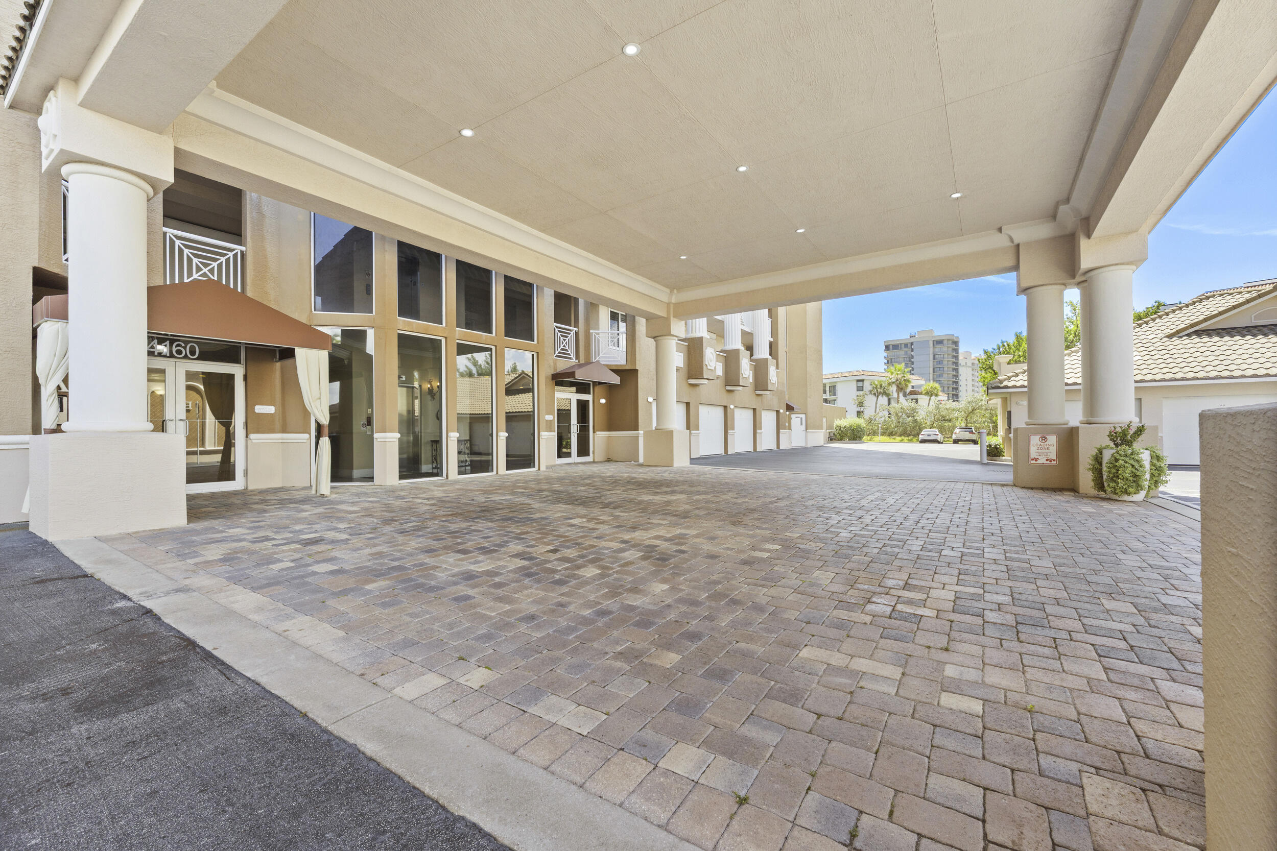 4160 N Highway A1a 1002 Property Photo 41