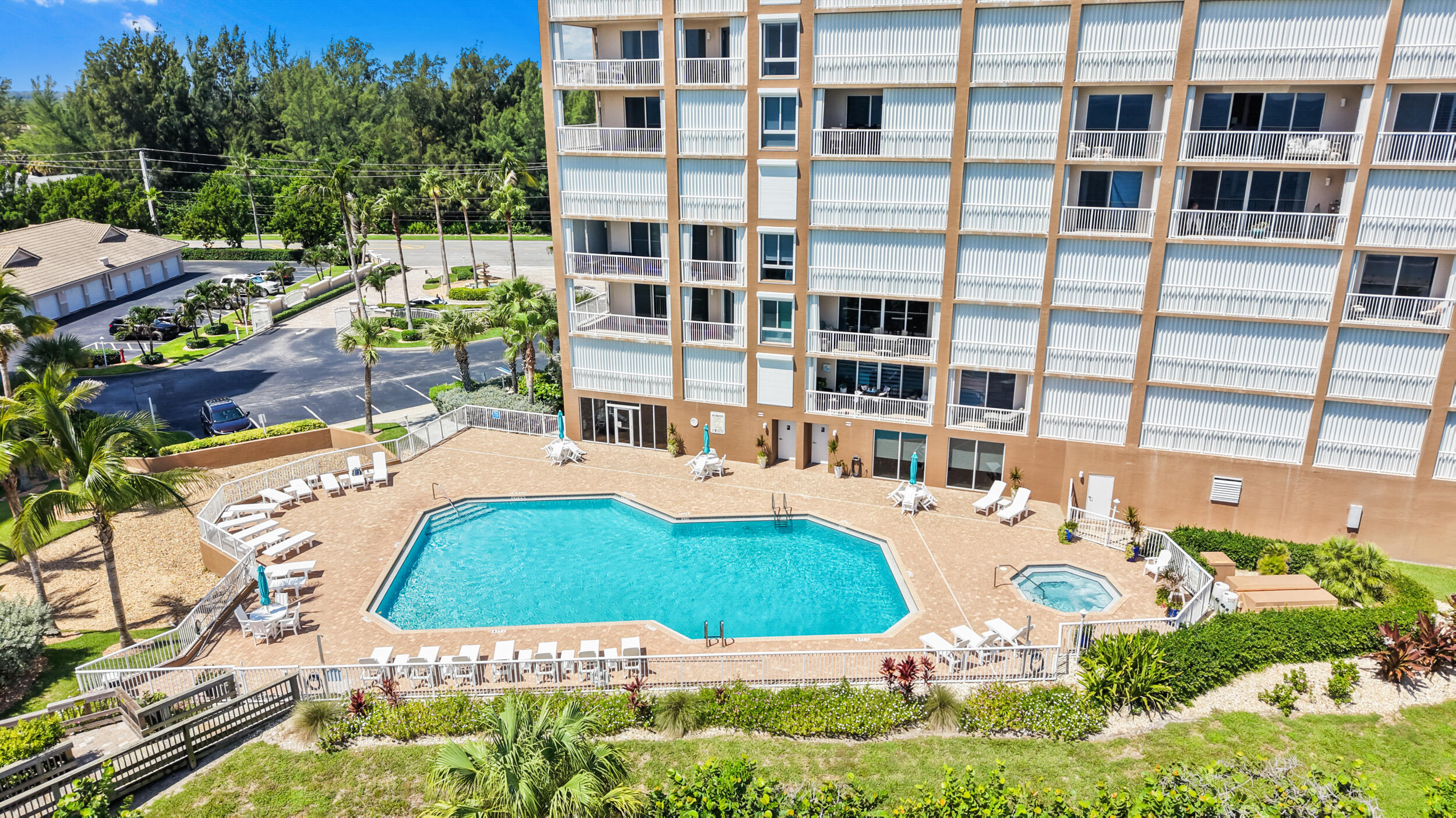 4160 N Highway A1a 1002 Property Photo 49