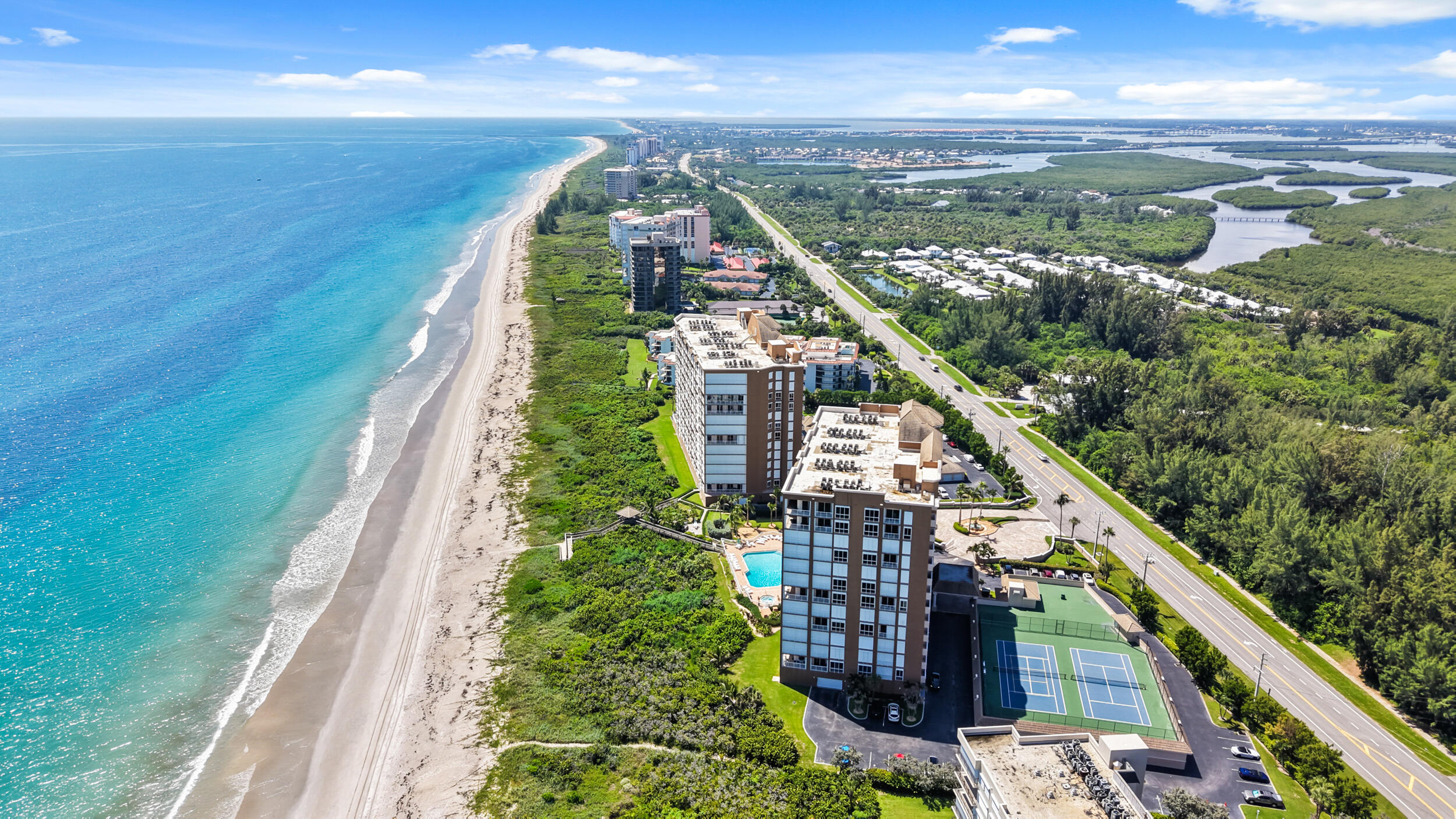 4160 N Highway A1a 1002 Property Photo 51