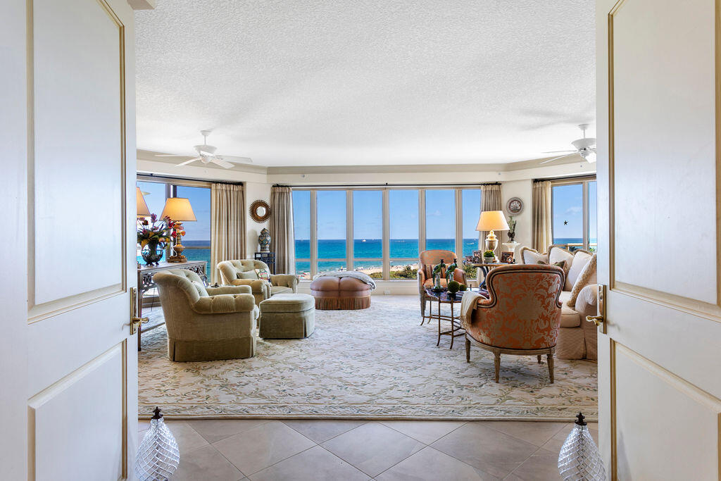 3920 N Ocean Drive 6a Property Photo 3