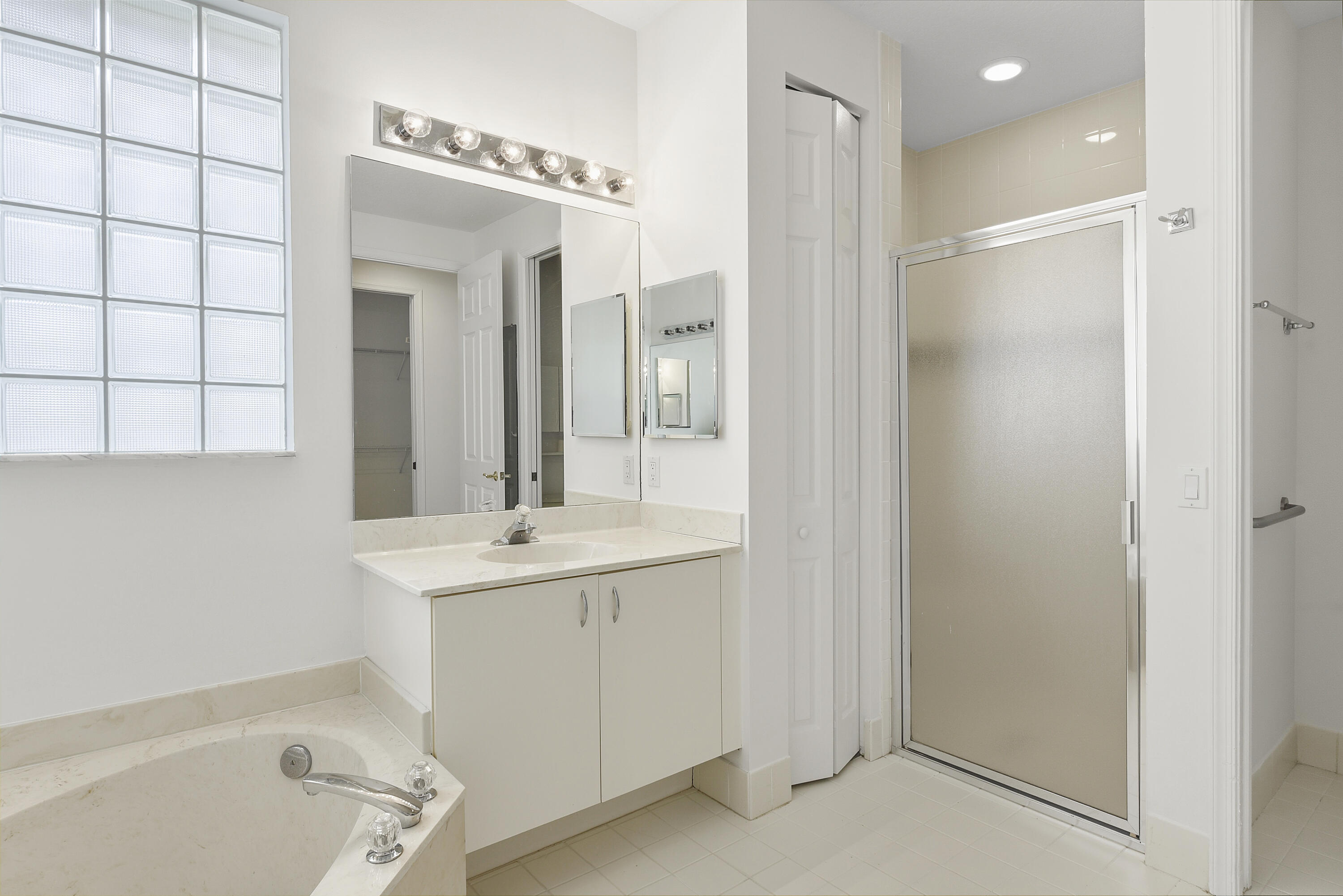 9069 Terni Lane Property Photo 24