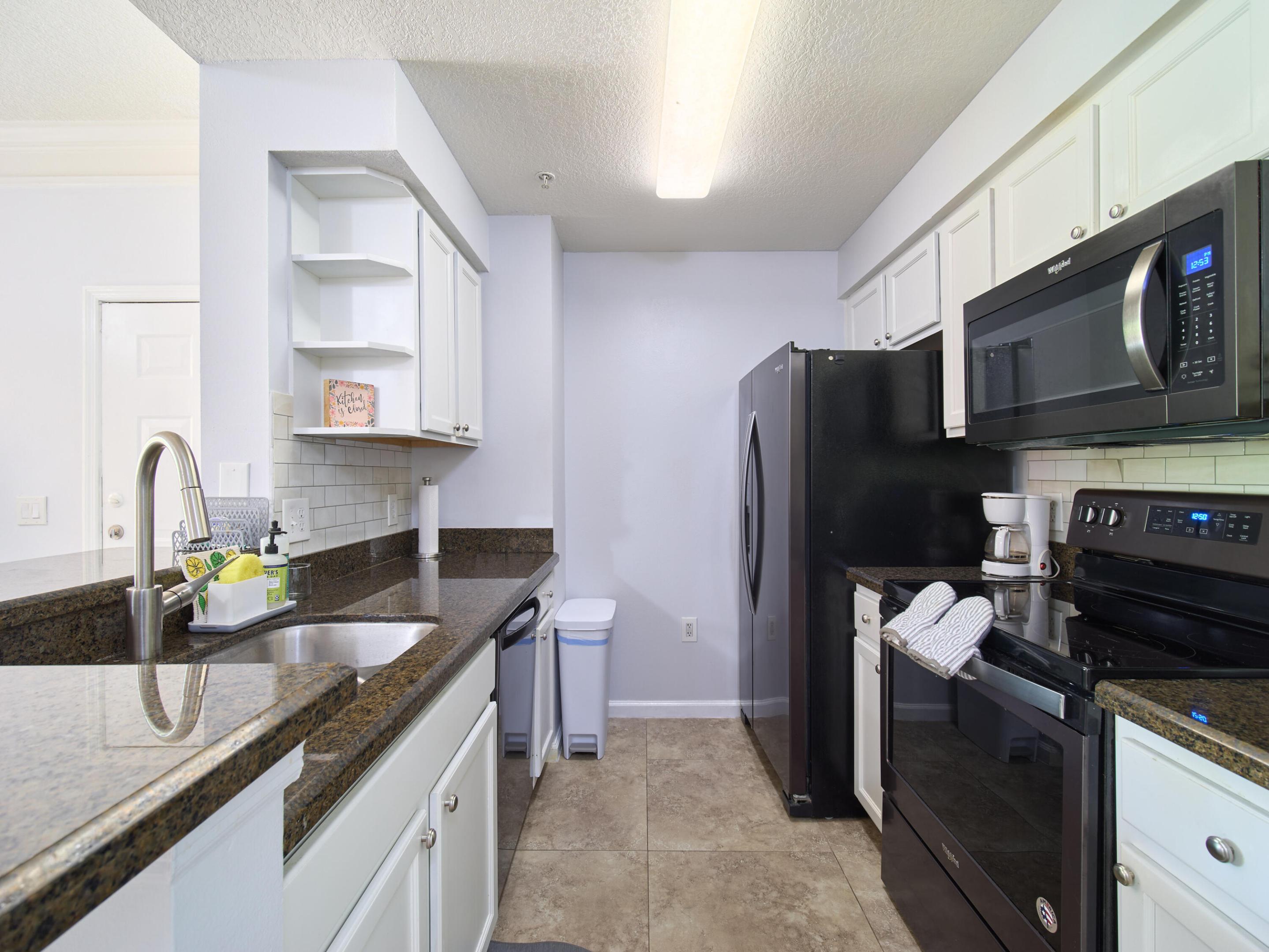 1108 Myrtlewood Circle E Property Photo 8