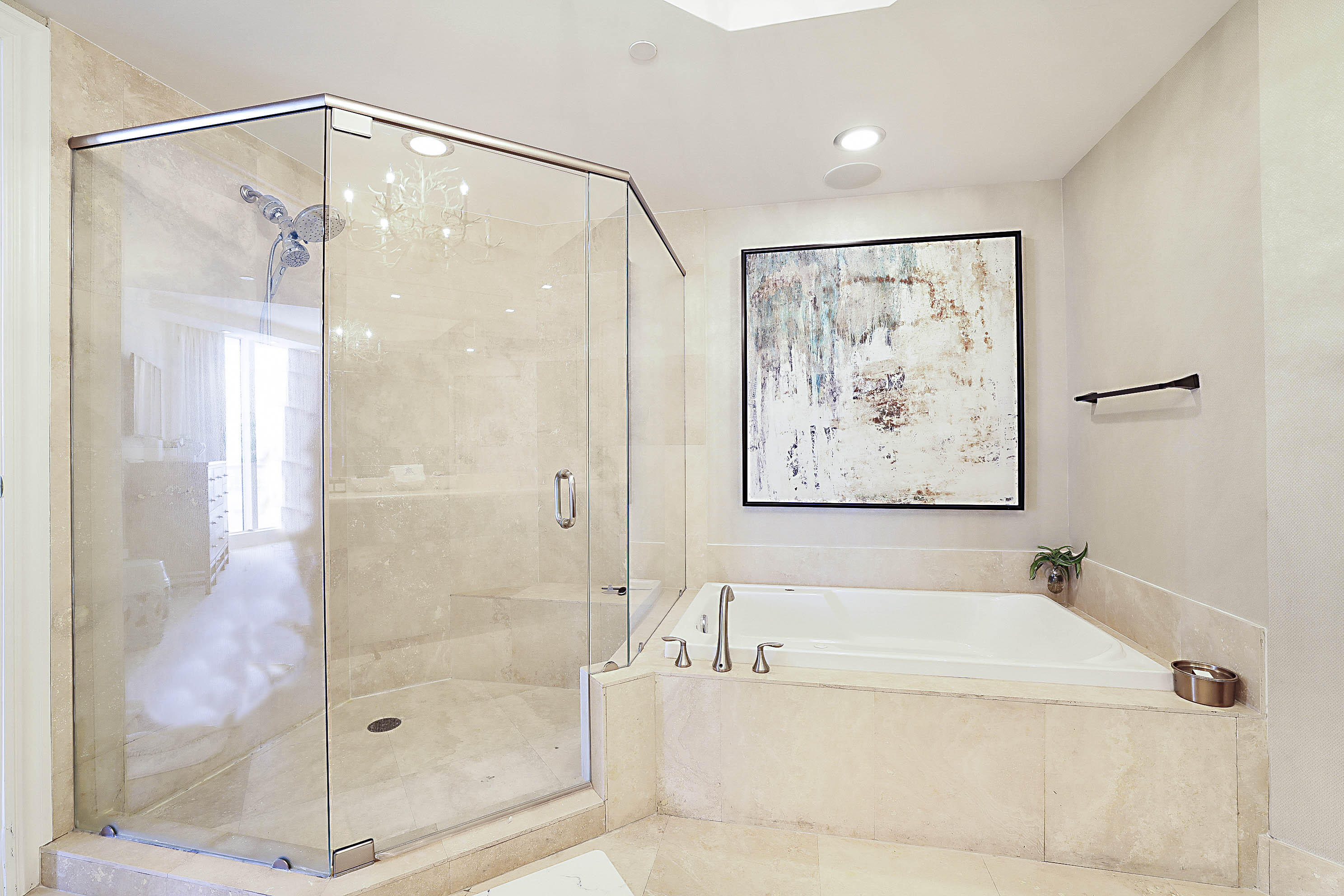 2700 N Ocean Drive 2206b Property Photo 9
