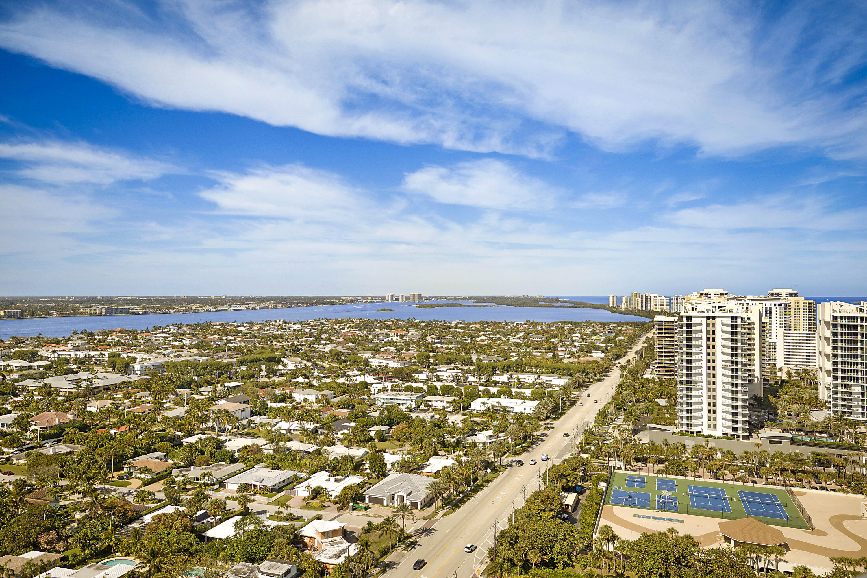 2700 N Ocean Drive 2206b Property Photo 31