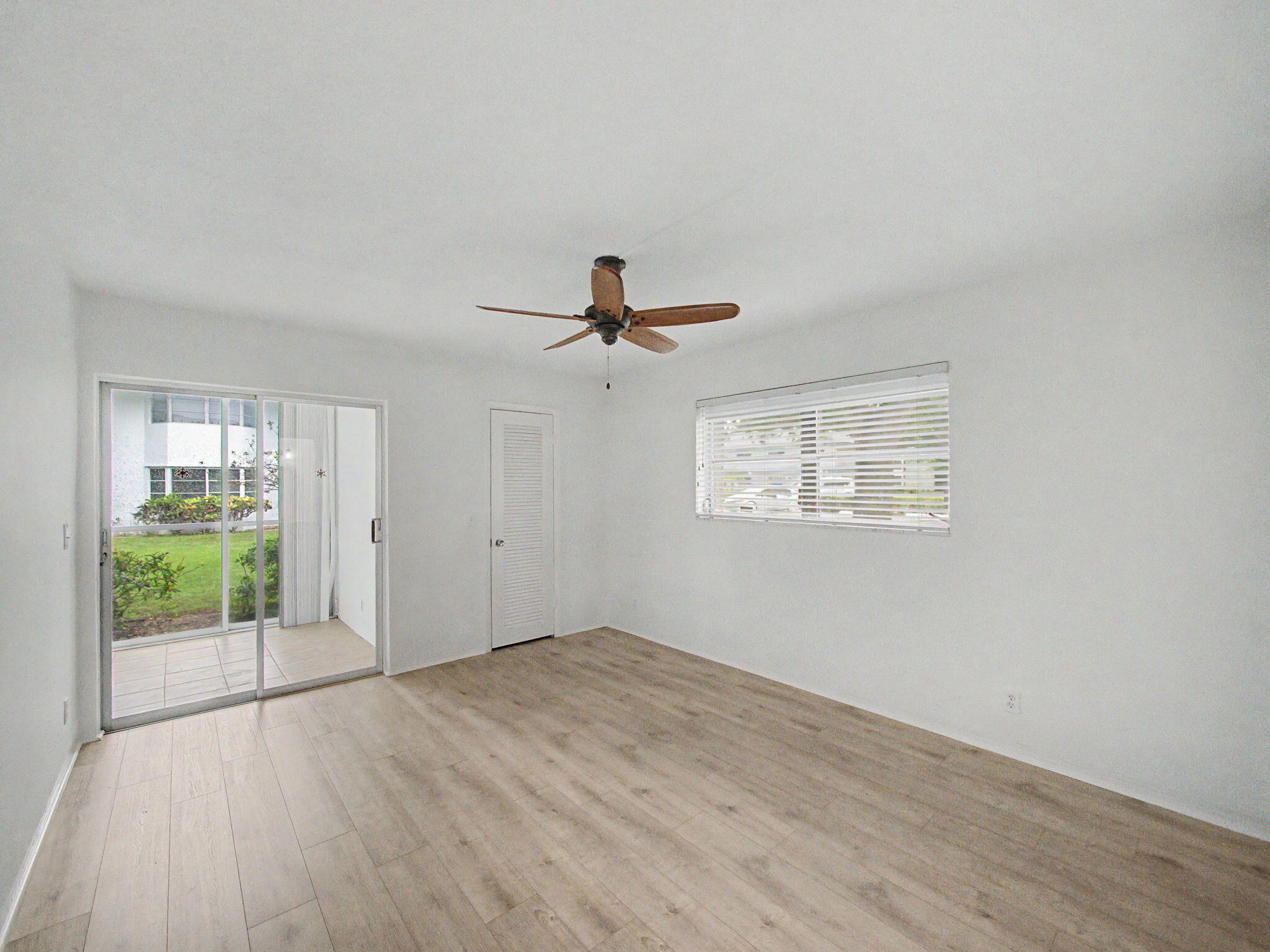 3 Westwood Avenue 101e Property Photo 6