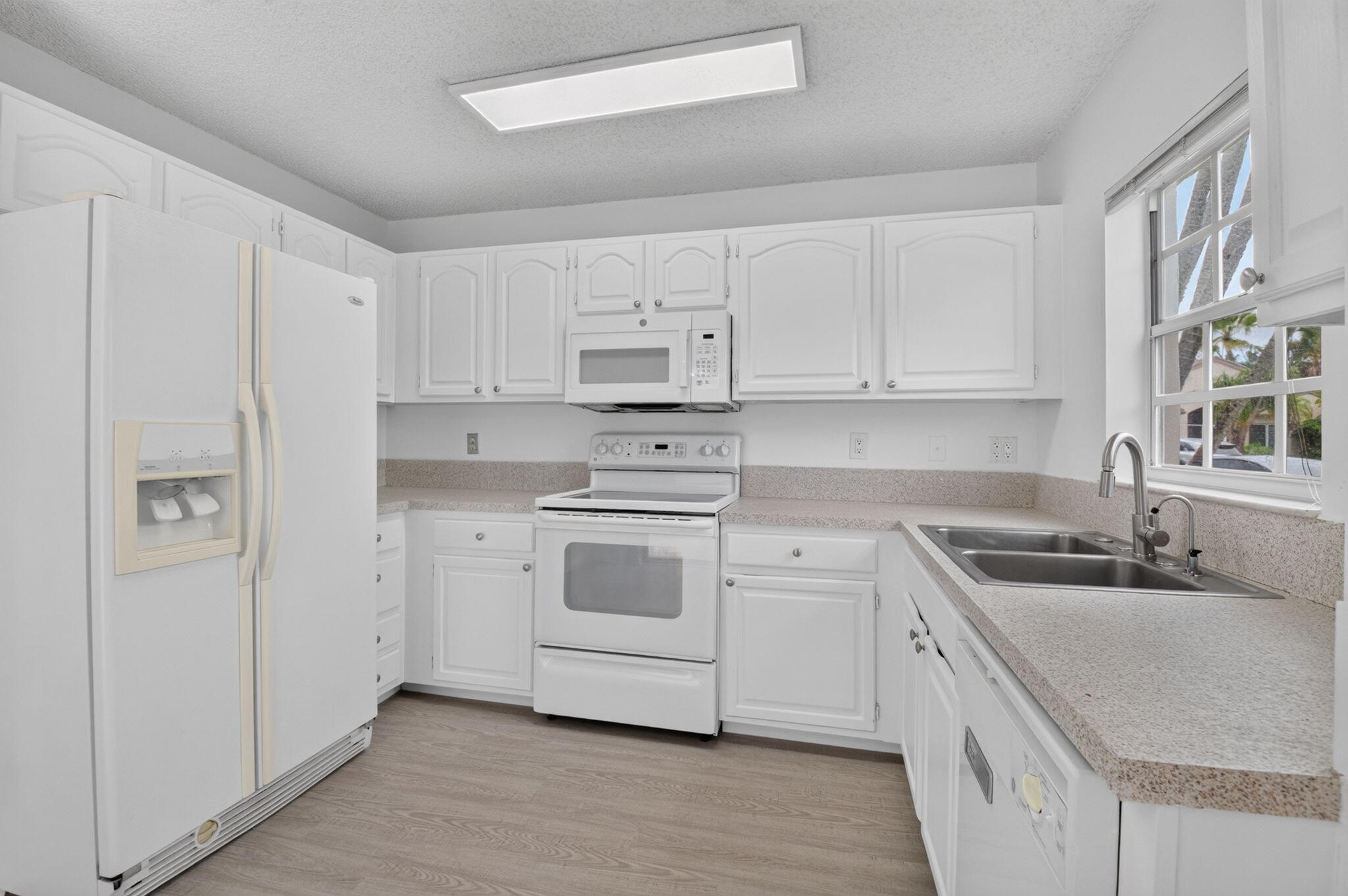 9621 Boca Gardens Circle N C Property Photo 12