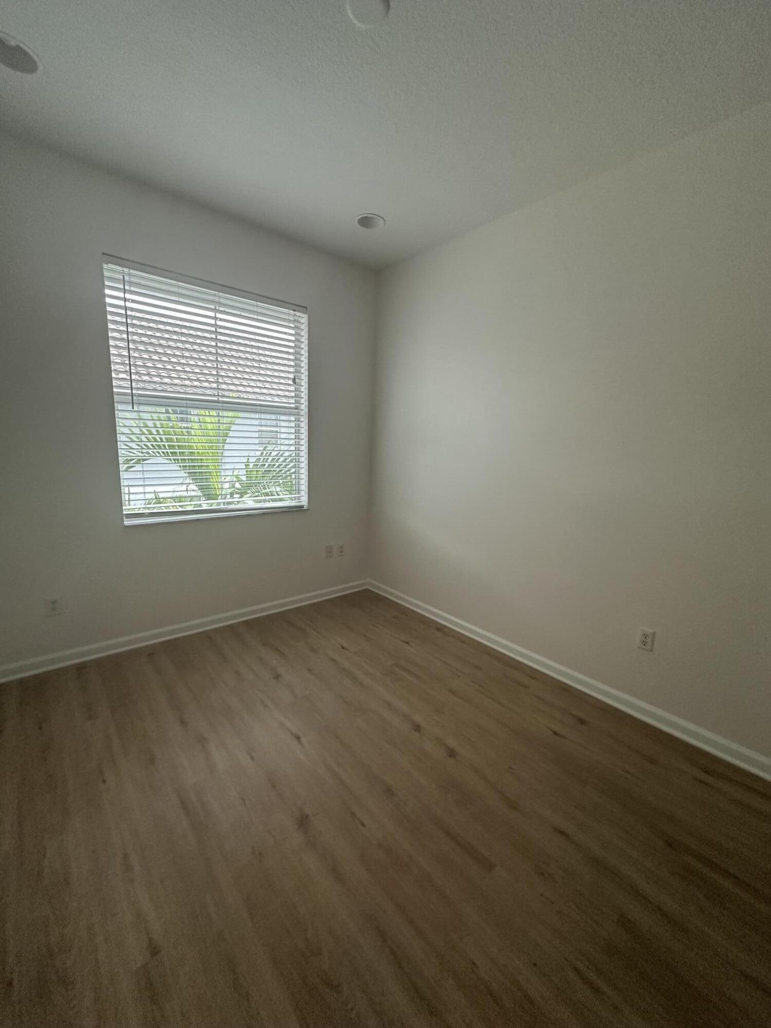 1530 Via De Pepi 72 Property Photo 15