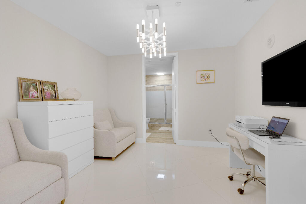 15811 Collins Avenue 2207 Property Photo 26