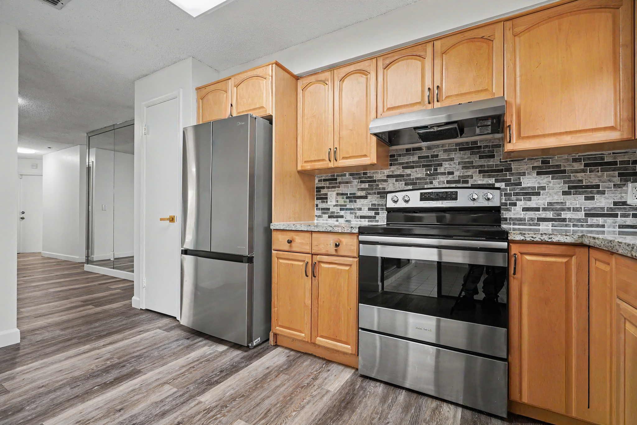 3405 Emerald Oaks Drive Property Photo 20