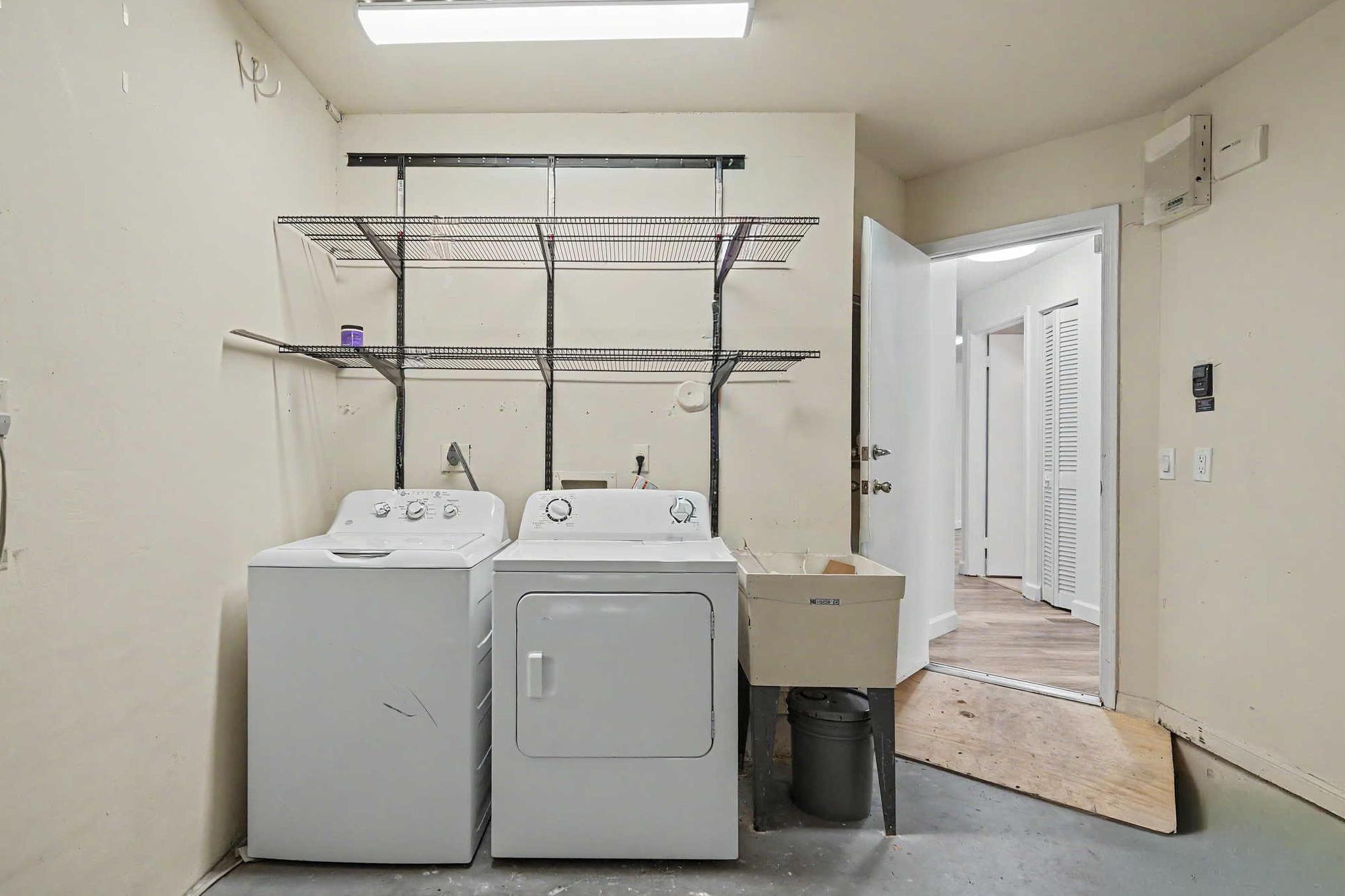 3405 Emerald Oaks Drive Property Photo 47