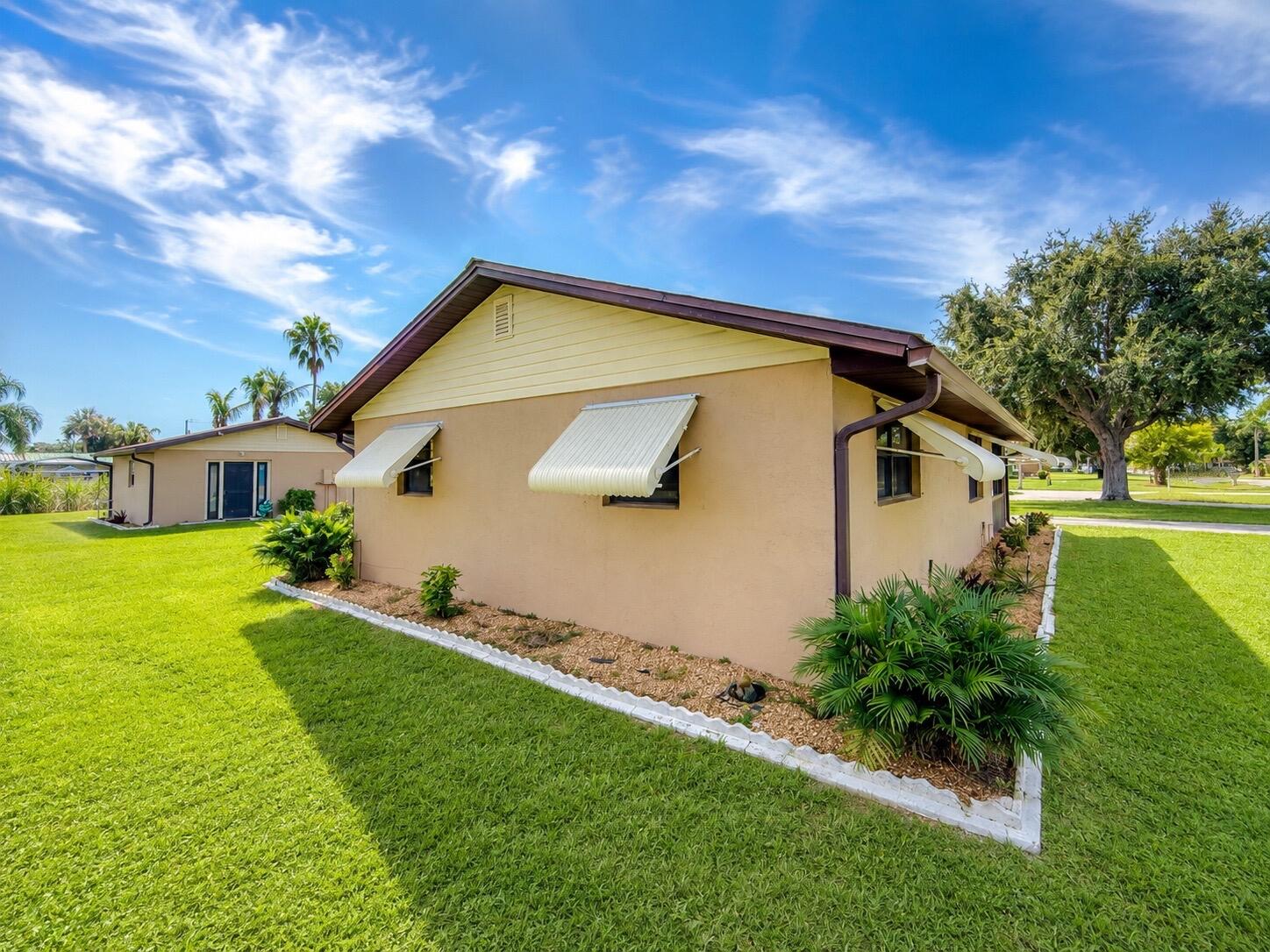 1095 Chobee Loop Property Photo 3
