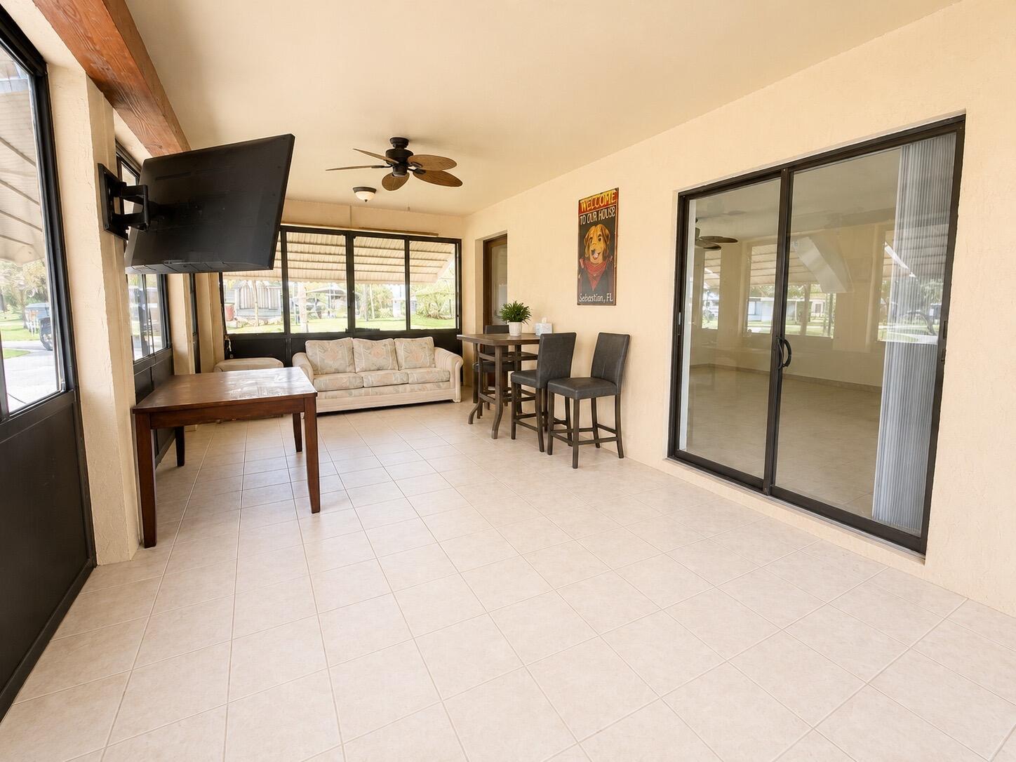 1095 Chobee Loop Property Photo 6