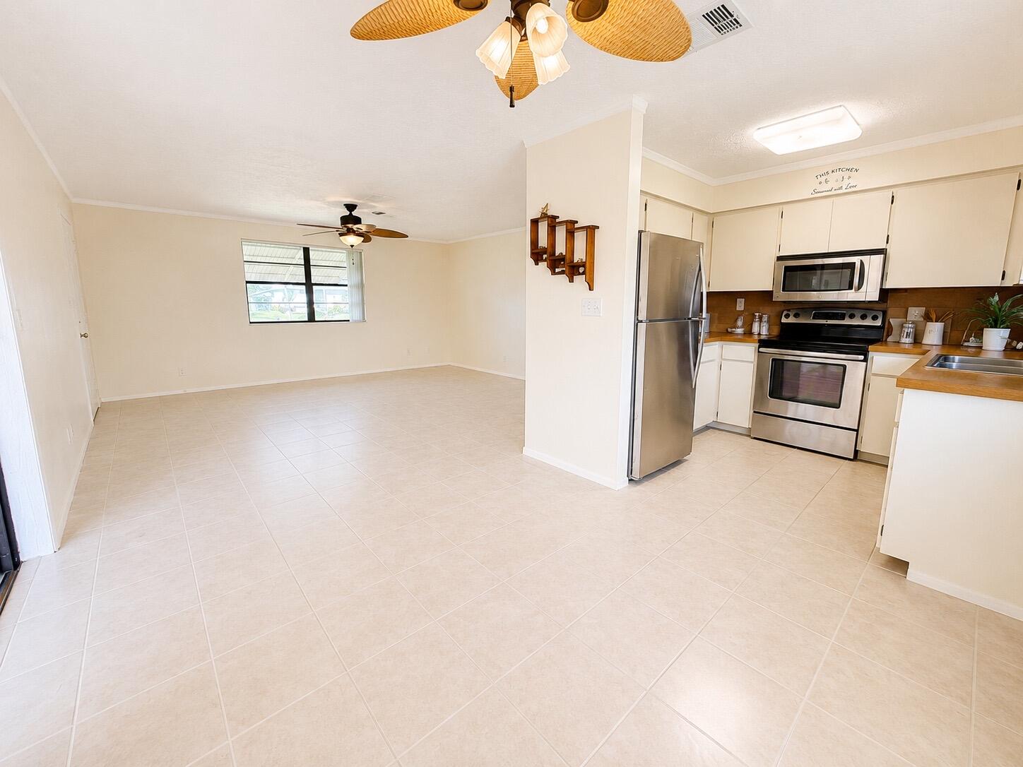 1095 Chobee Loop Property Photo 8